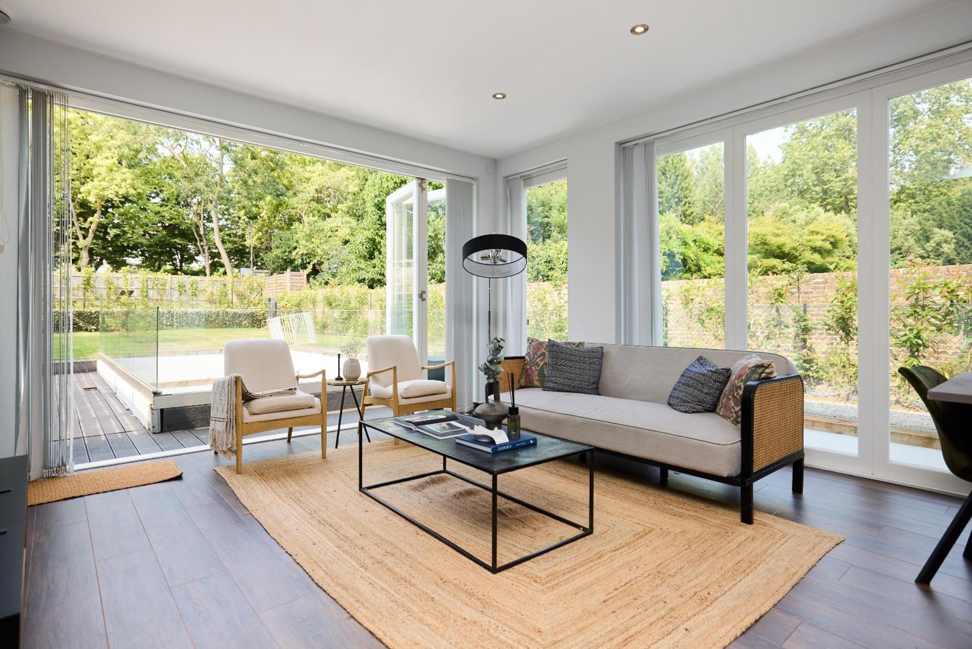 The Putney Hideaway - Modern And Elegant 3bdr Flat With Patio *