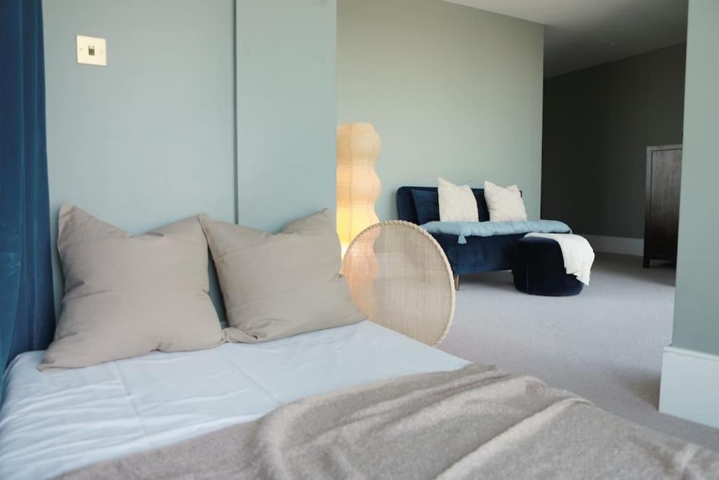 O2- Luxurious 3bd Flat With Stunning View Balcony