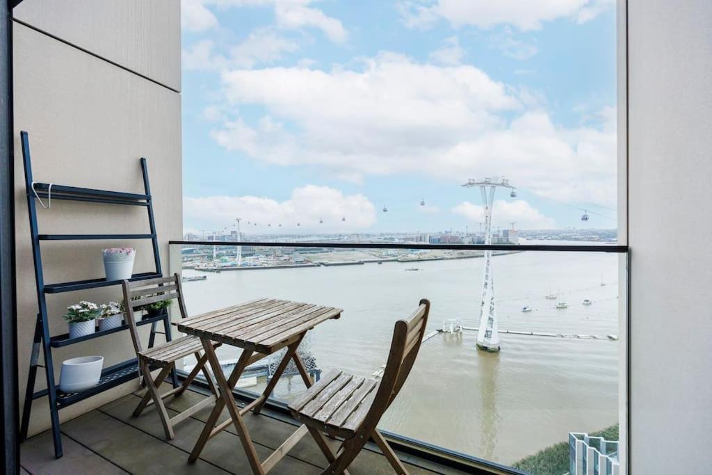 O2- Luxurious 3bd Flat With Stunning View Balcony * London