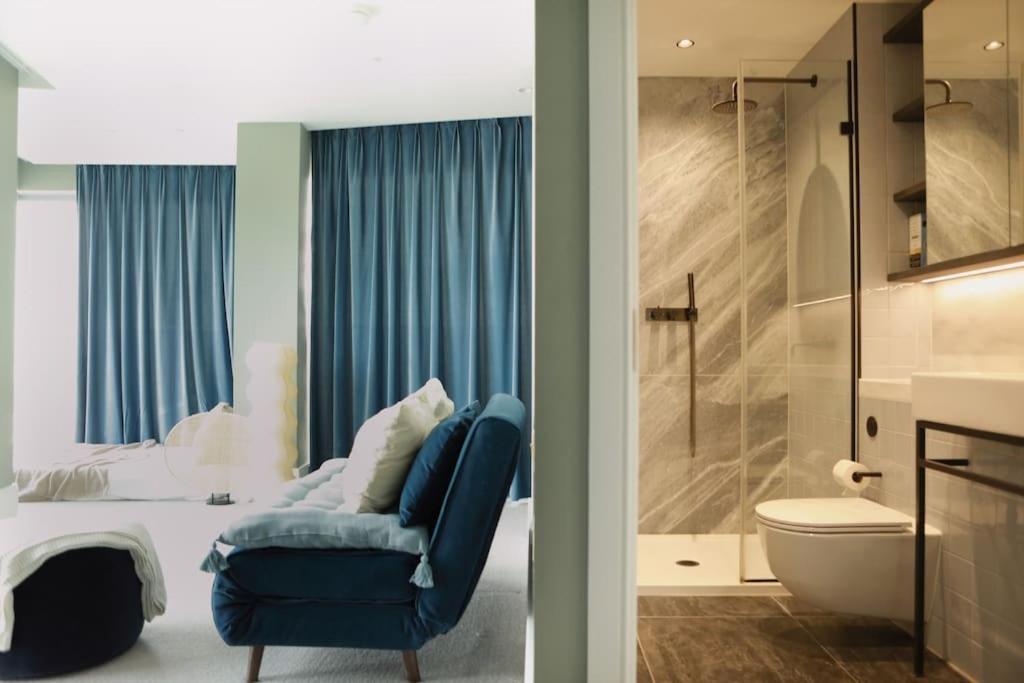 O2- Luxurious 3bd Flat With Stunning View Balcony Apartment *