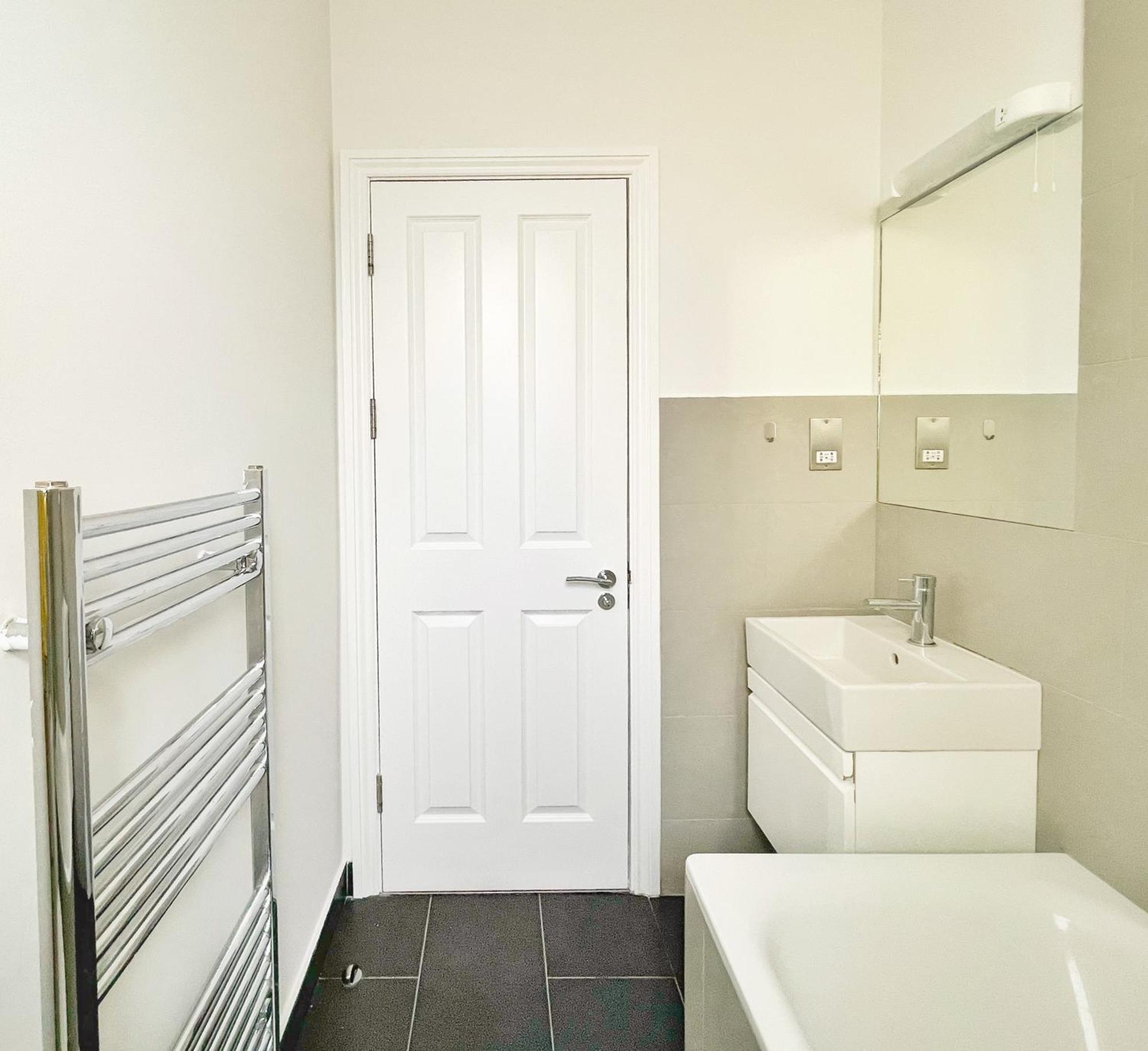 Central - Zen Elegance Retreat Guest house London