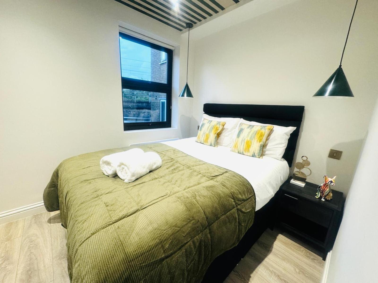 Apartment Luxury Flats, Location In Town
