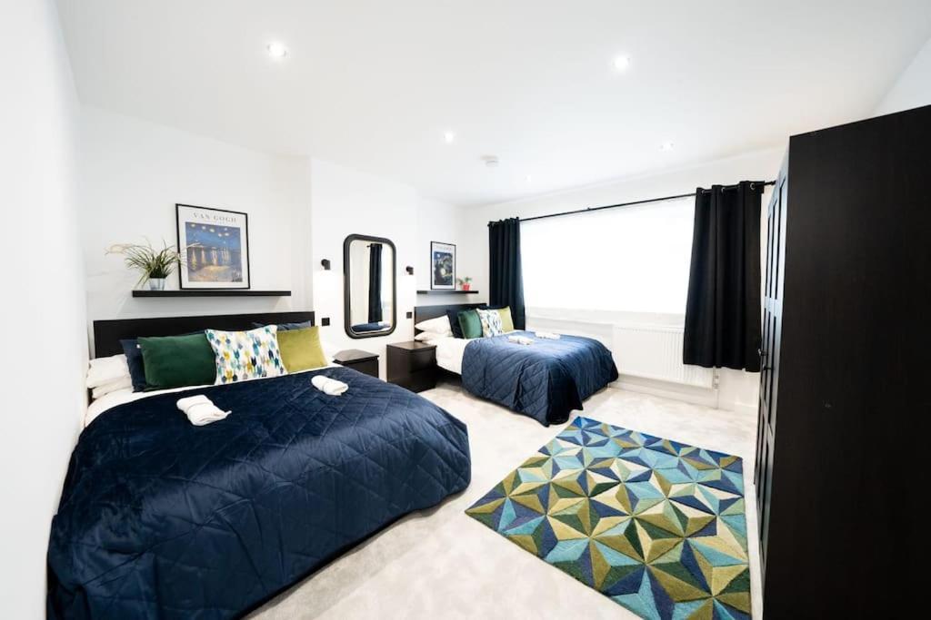 Holiday home The Green Coach House London