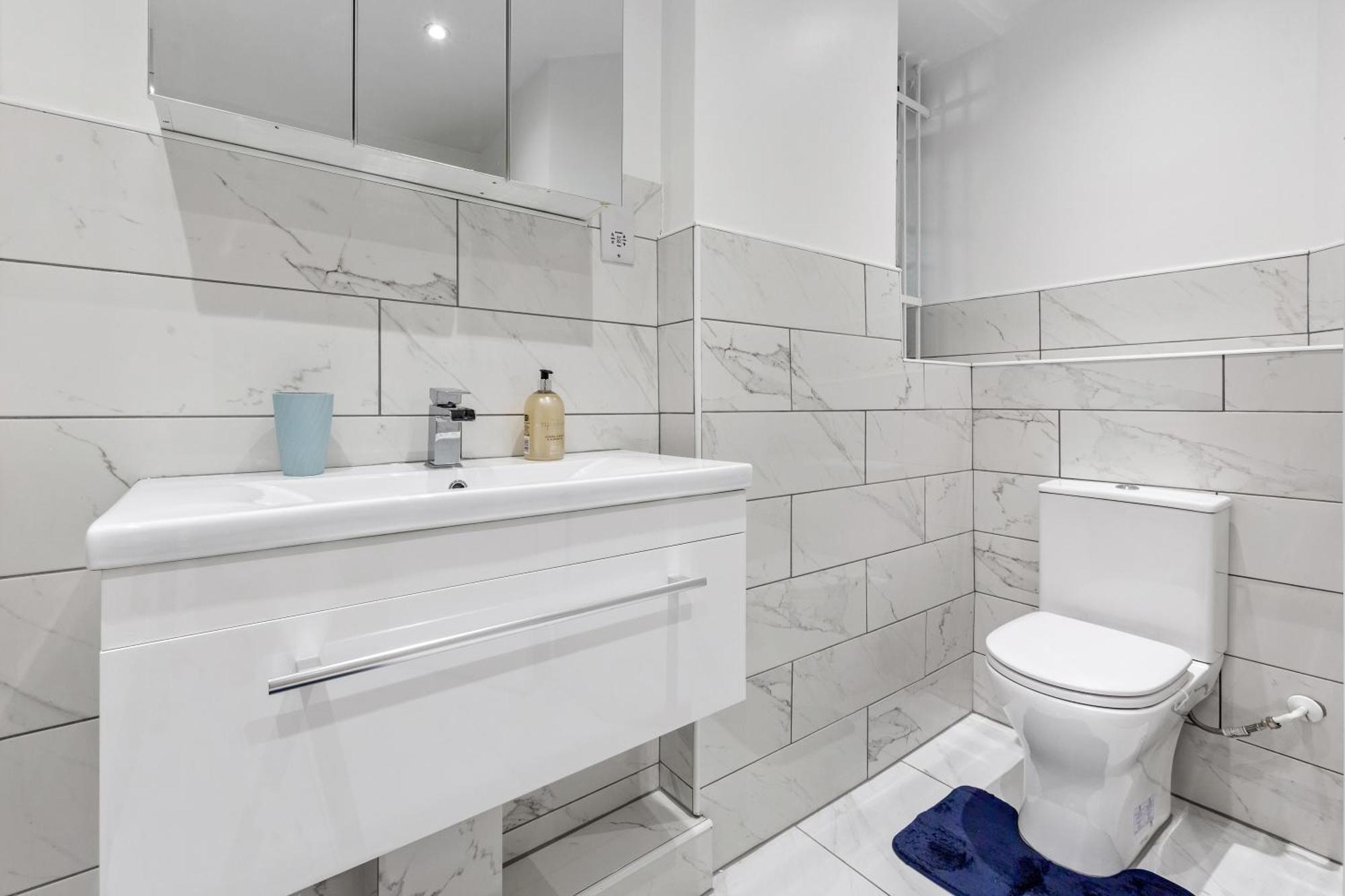 Sparkle 1bed Flat Step Away Hyde Park And Oxford Street Londen