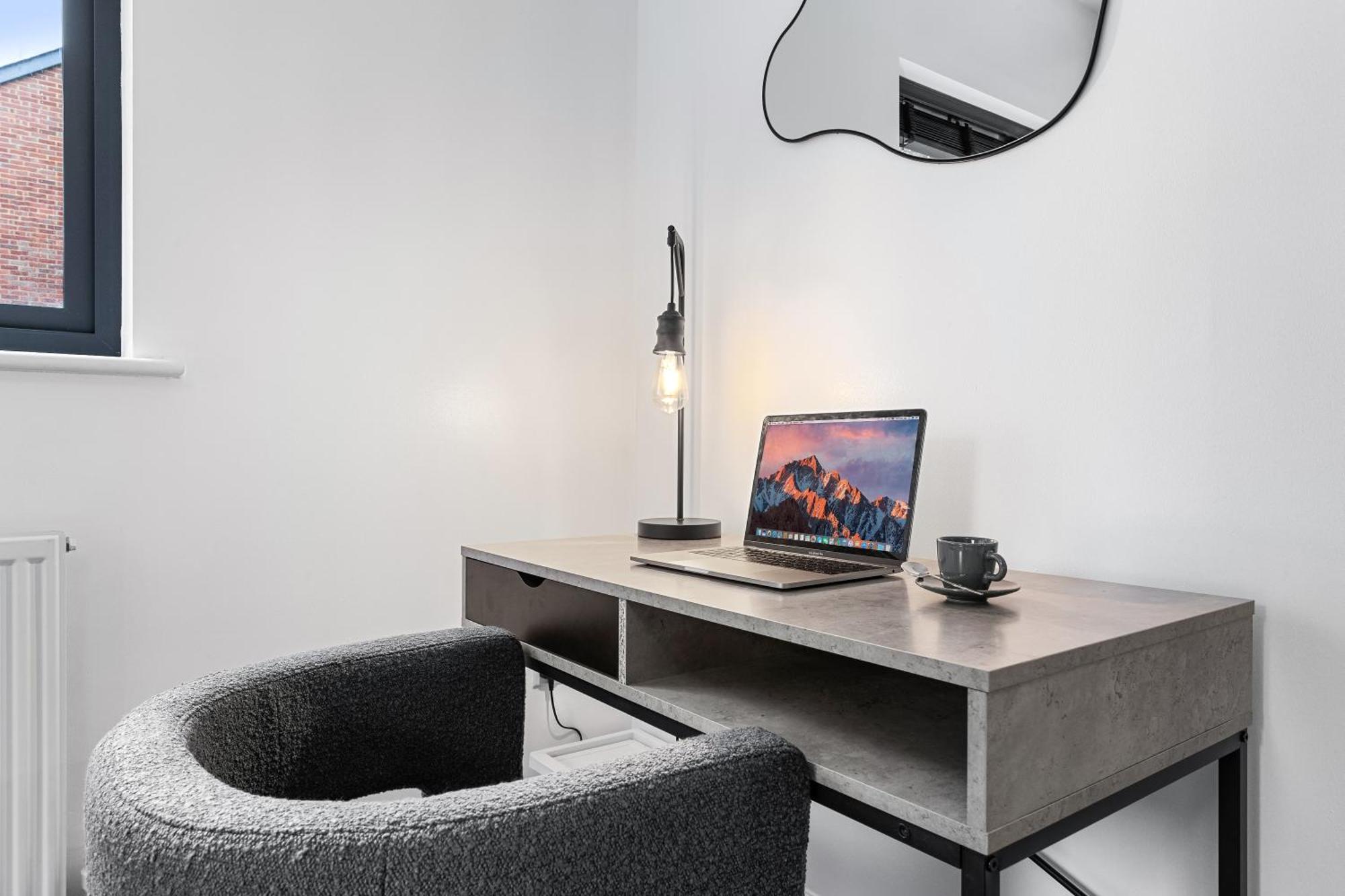Modern 2 Bedroom In Uxbridge Free Parking Appartement *