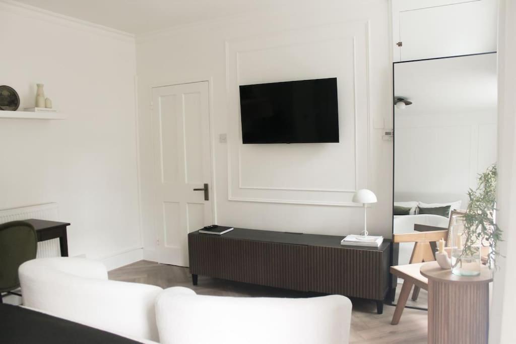 Stylish Apartment, Near Hampstead Heath * Londres