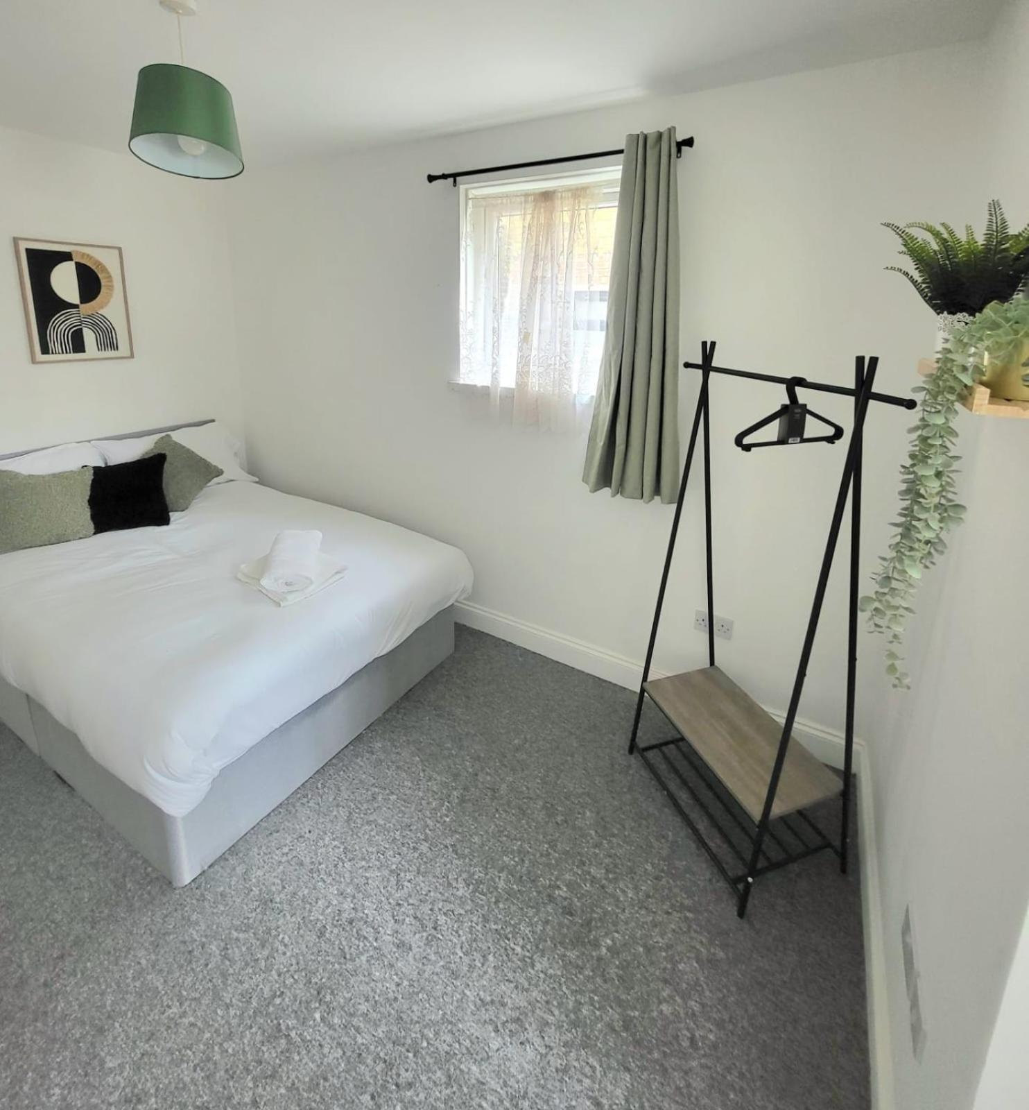 En-suite Double - Leytonstone E11 Guest house