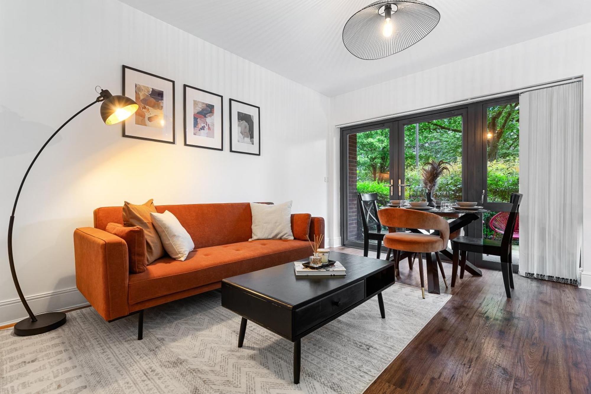 Modern 2 Bedroom In Uxbridge Free Parking Appartement