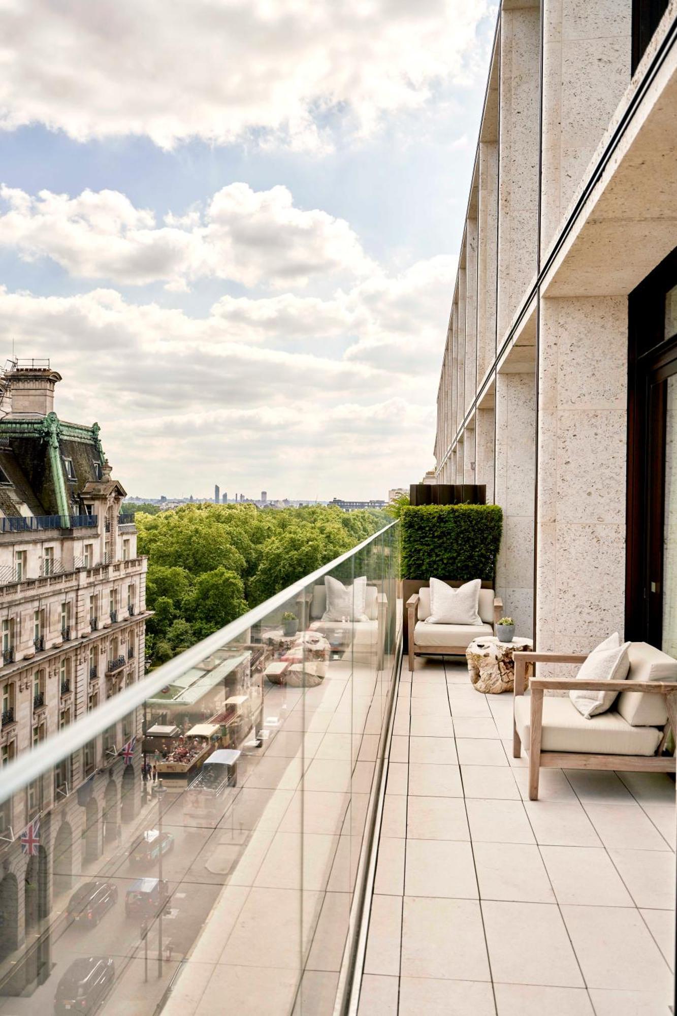 1 Mayfair 5*
