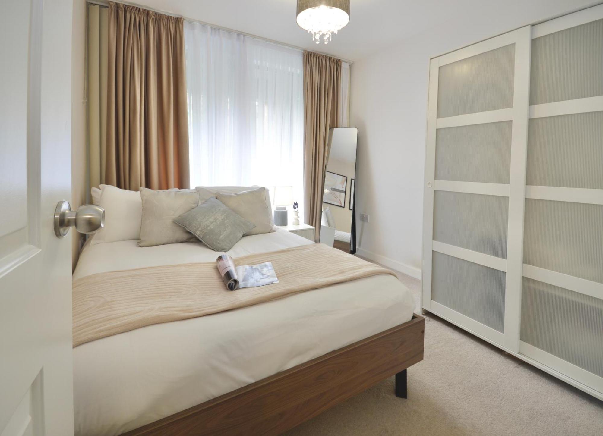 Appartement Modern 2 Bedroom Steps From Vauxhall St Londen