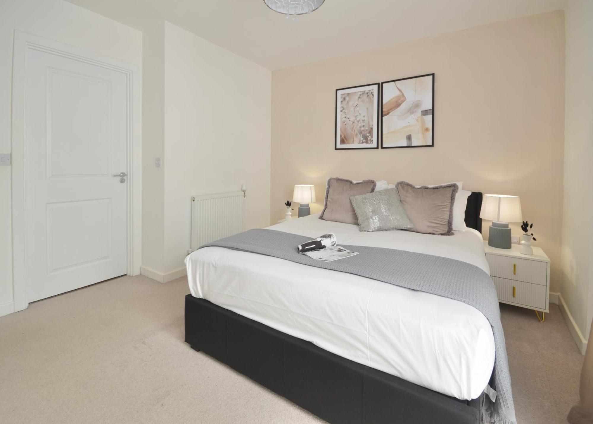 Modern 2 Bedroom Steps From Vauxhall St Appartement