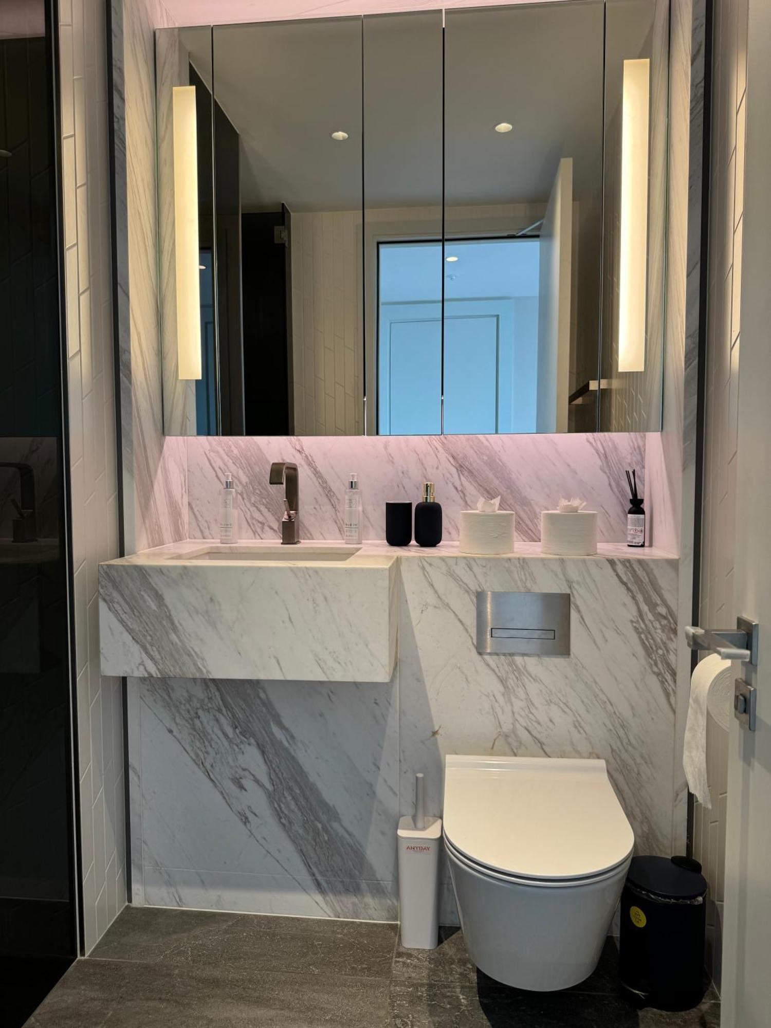 One Bedroom Flat In The Centre * Londres