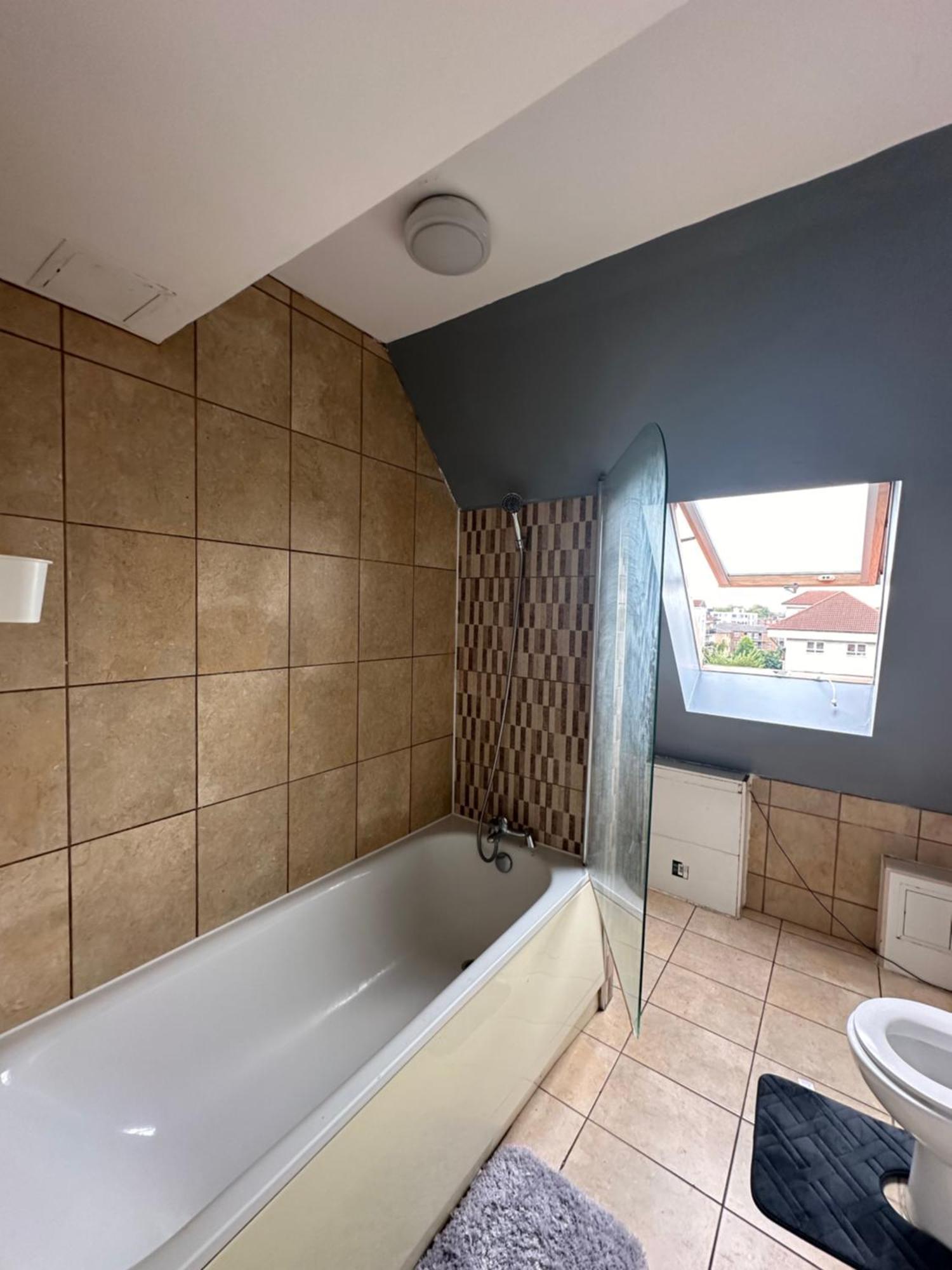 Luxury In Rooftop Penthouse In Central London, Shared Flat Homestay
