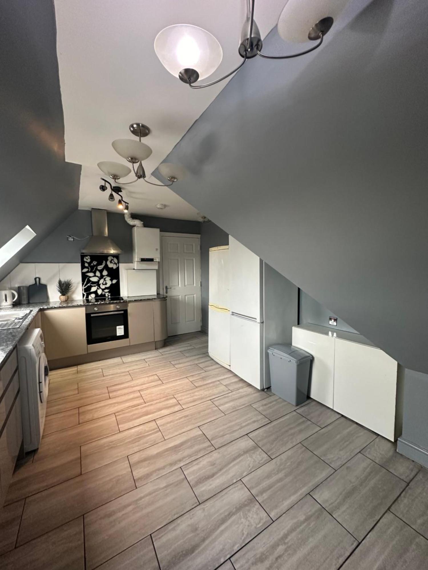 Luxury In Rooftop Penthouse In Central London, Shared Flat Homestay London