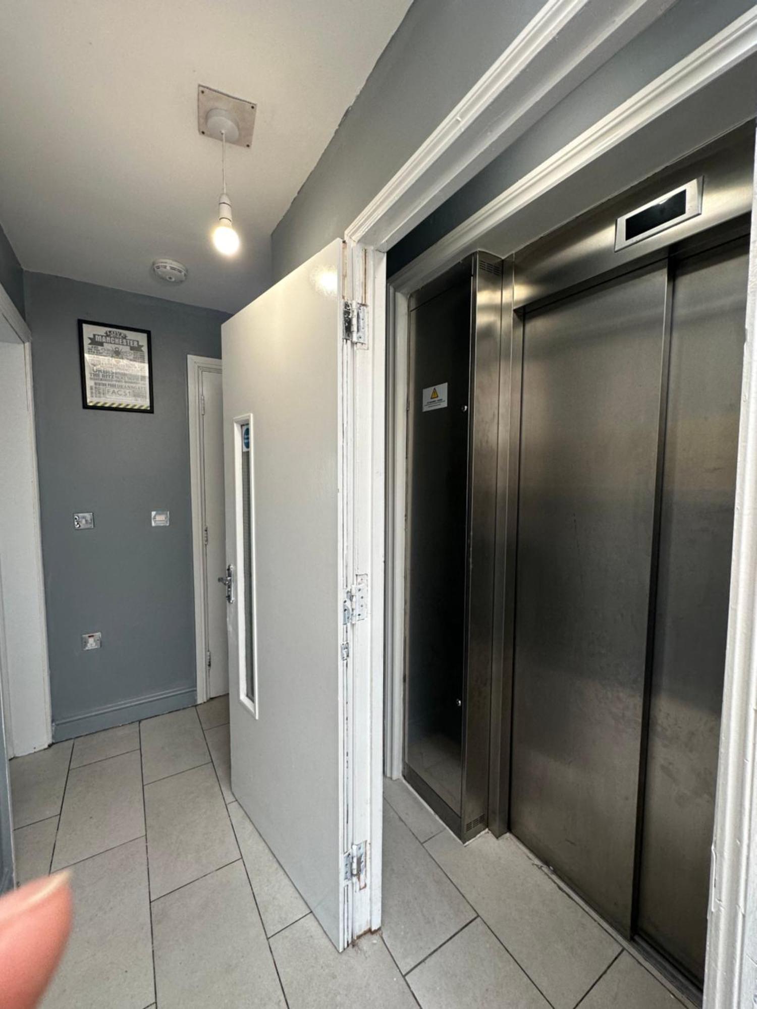 Homestay Luxury In Rooftop Penthouse In Central London, Shared Flat London