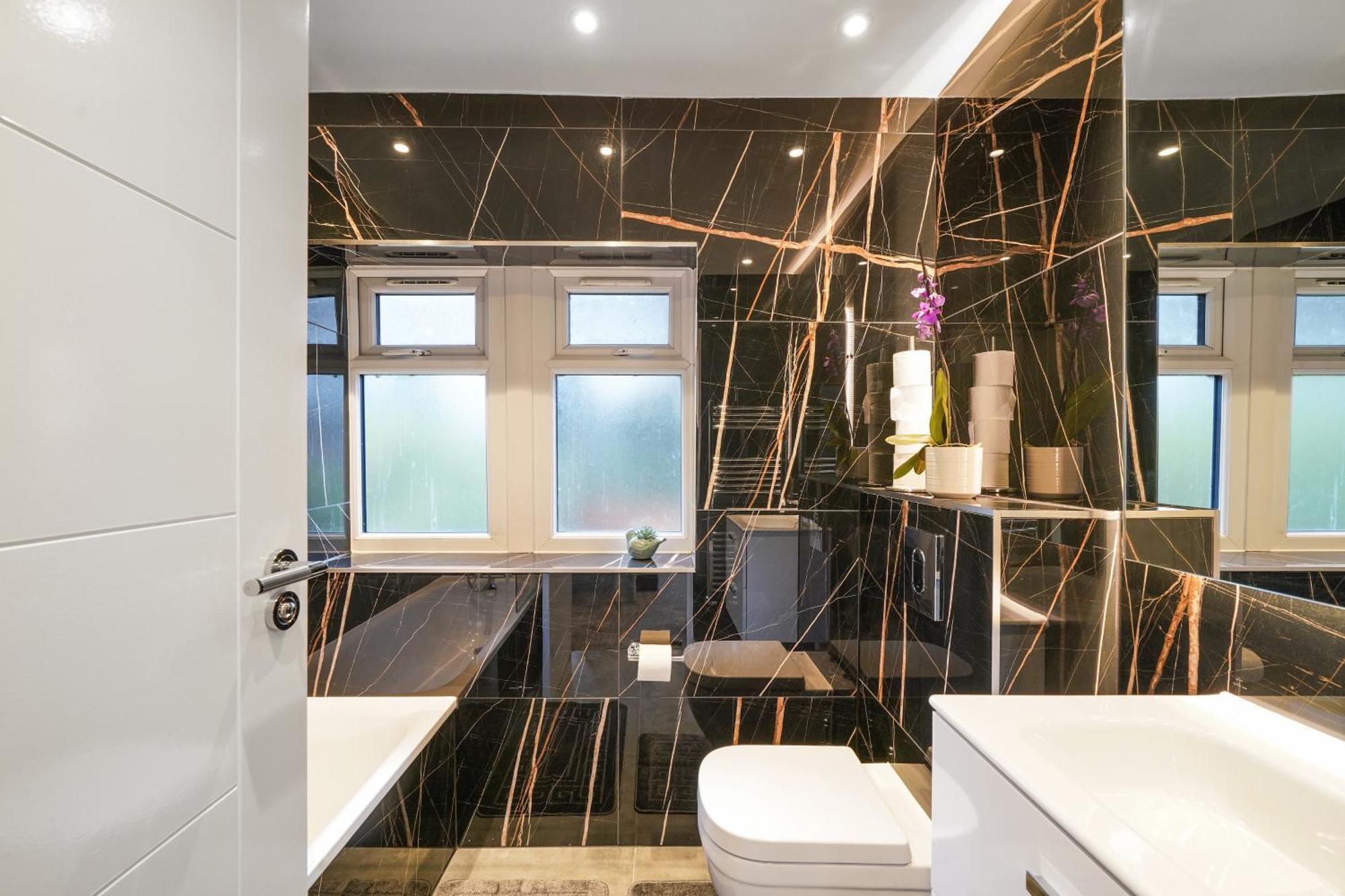 Holiday home Amazing Abode In Shepherds Bush London