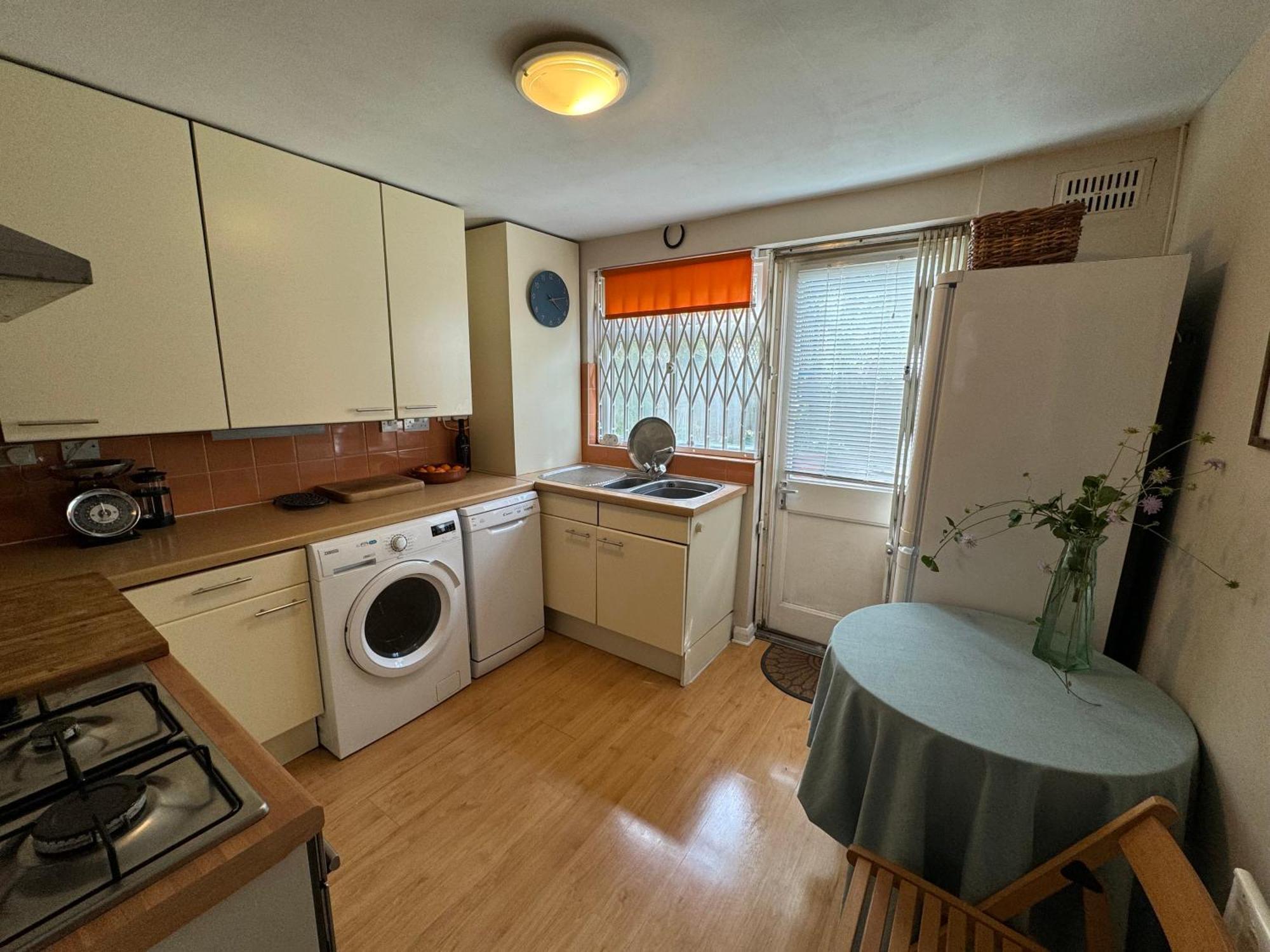Apartment Delightful 3bd Family W Garden Finsbury Park