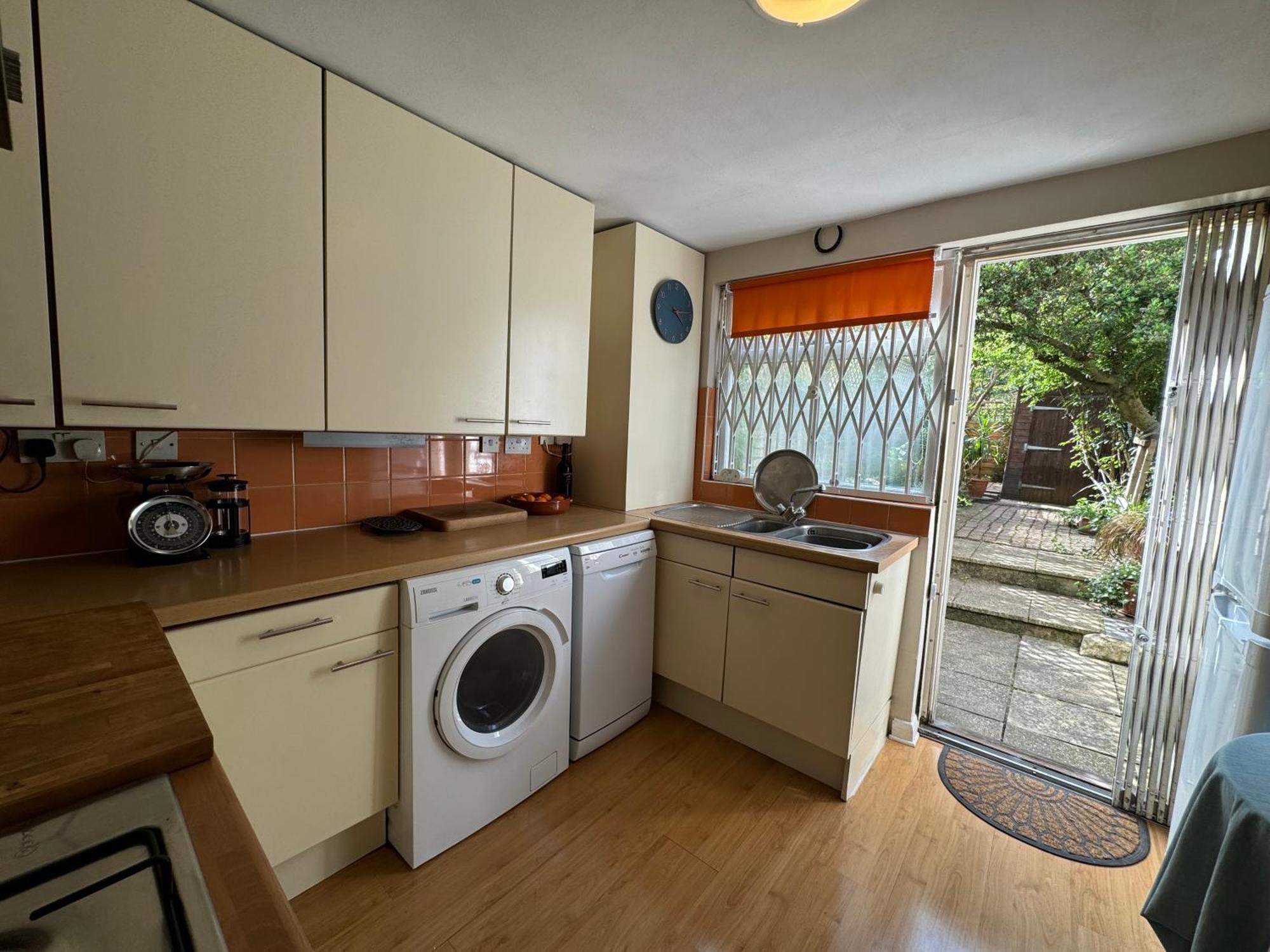 Apartment Delightful 3bd Family W Garden Finsbury Park *
