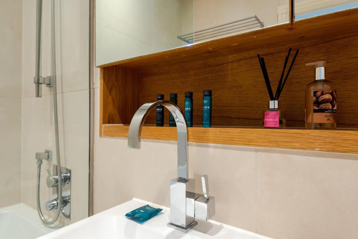 Guestready - Gorgeous Haven, 5-minutes To Angel London