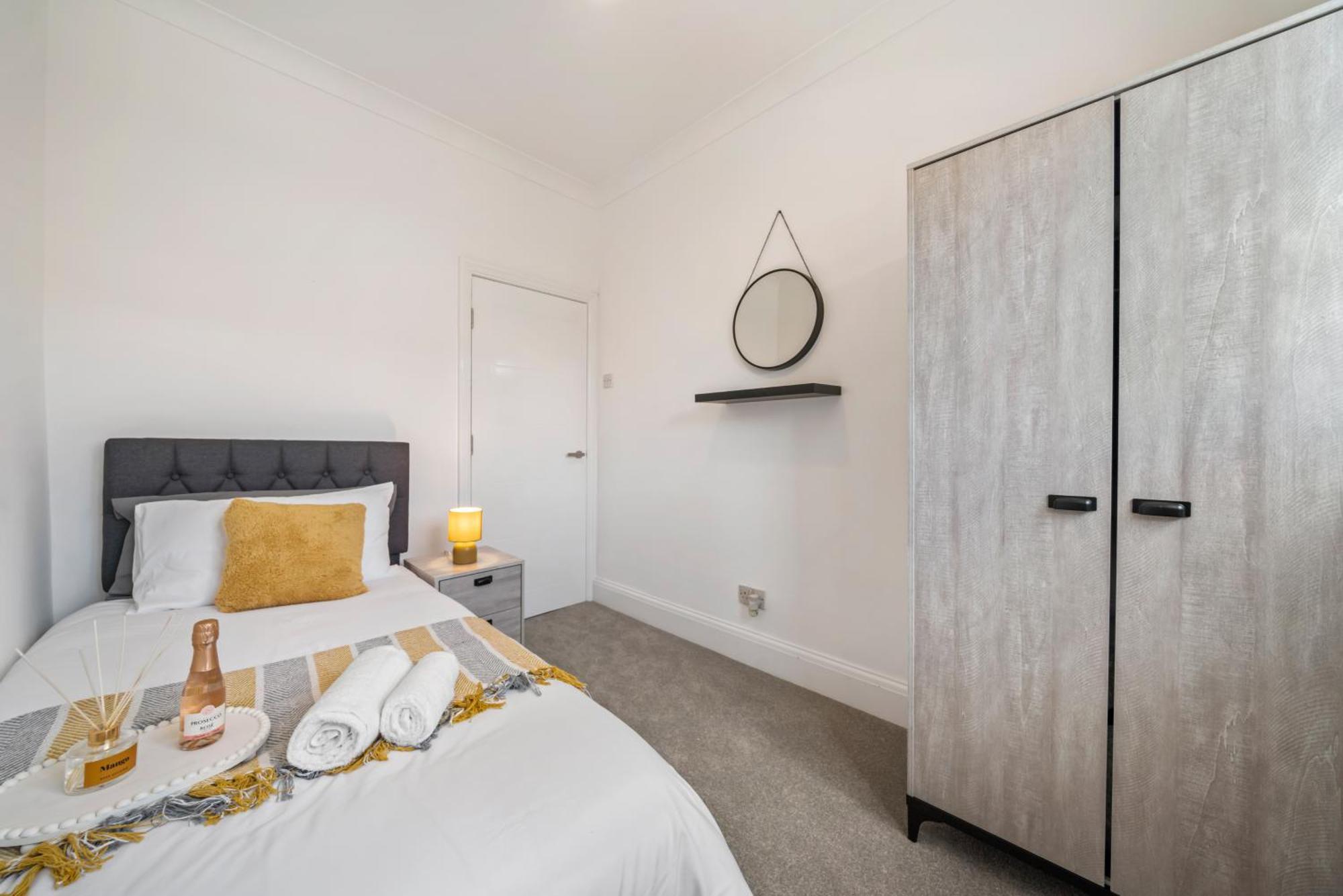2025 Award Winning - 2 Bedroom Luxury Next To Wembley Stadium * Londen