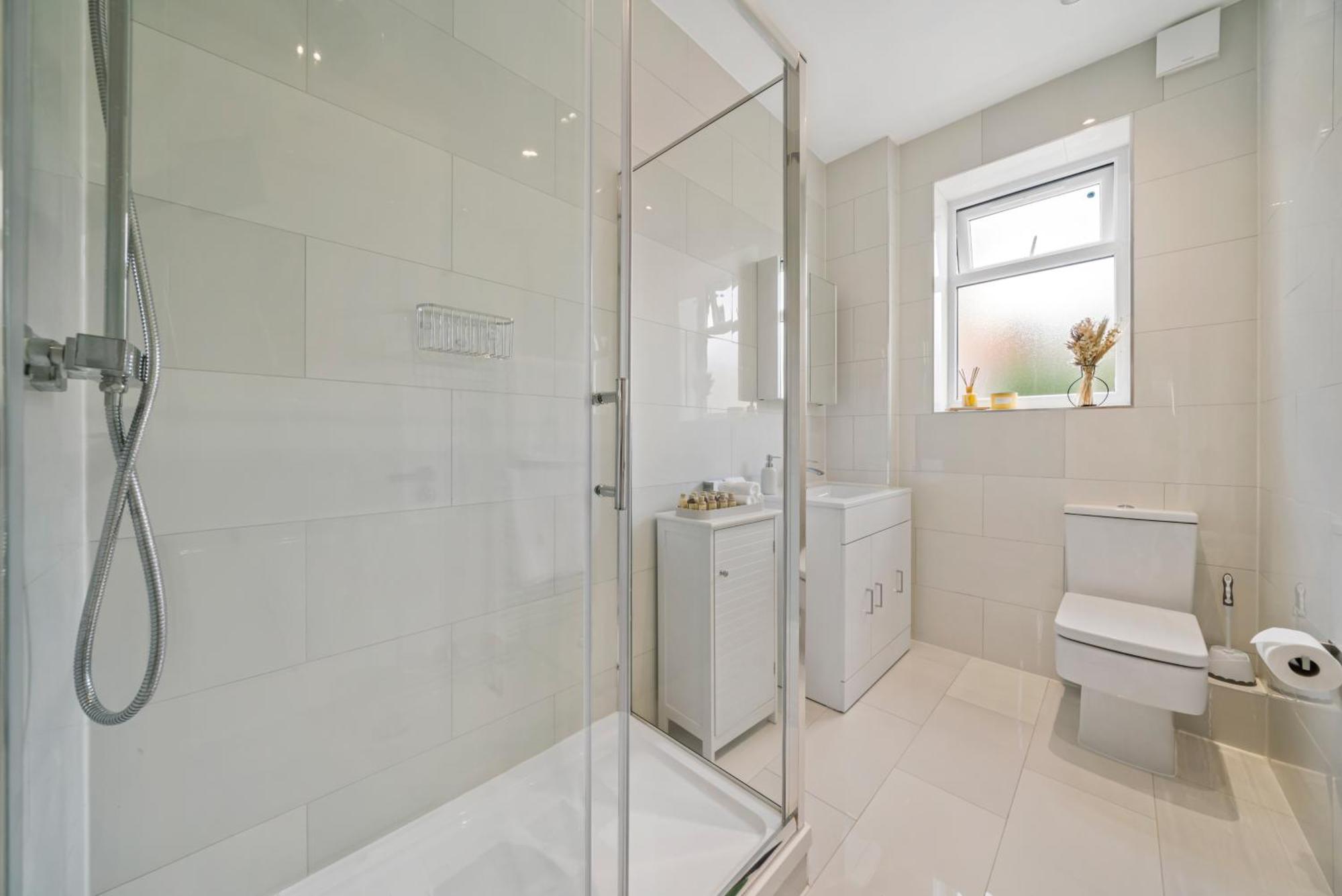 2025 Award Winning - 2 Bedroom Luxury Next To Wembley Stadium * Londen