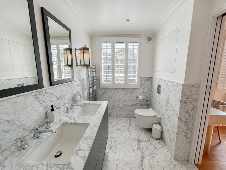 Apartment Luxurious In A Prestigious Location London