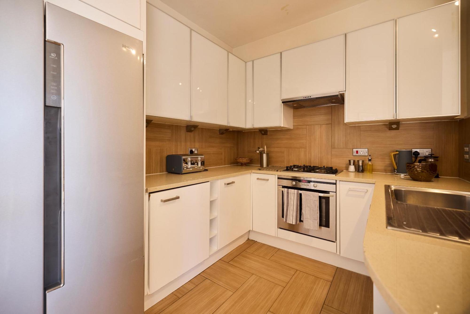 The Spitalfields Beauty - Bright 2bdr Flat Apartment *