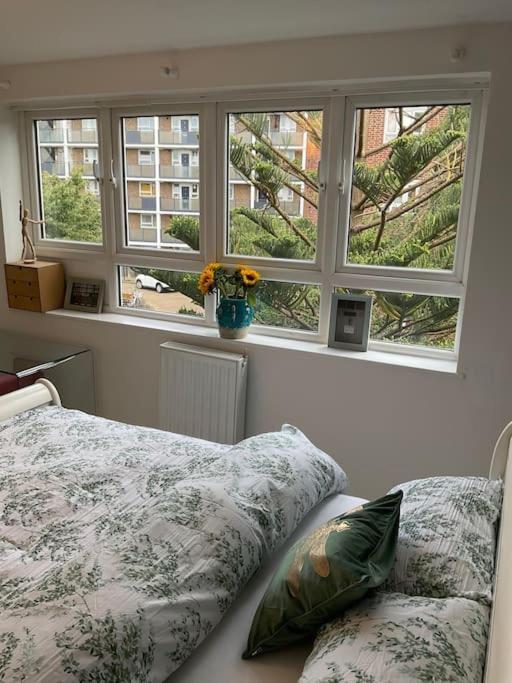 Studi5 Cozy Urban With Modern Amenities In Prime Location *