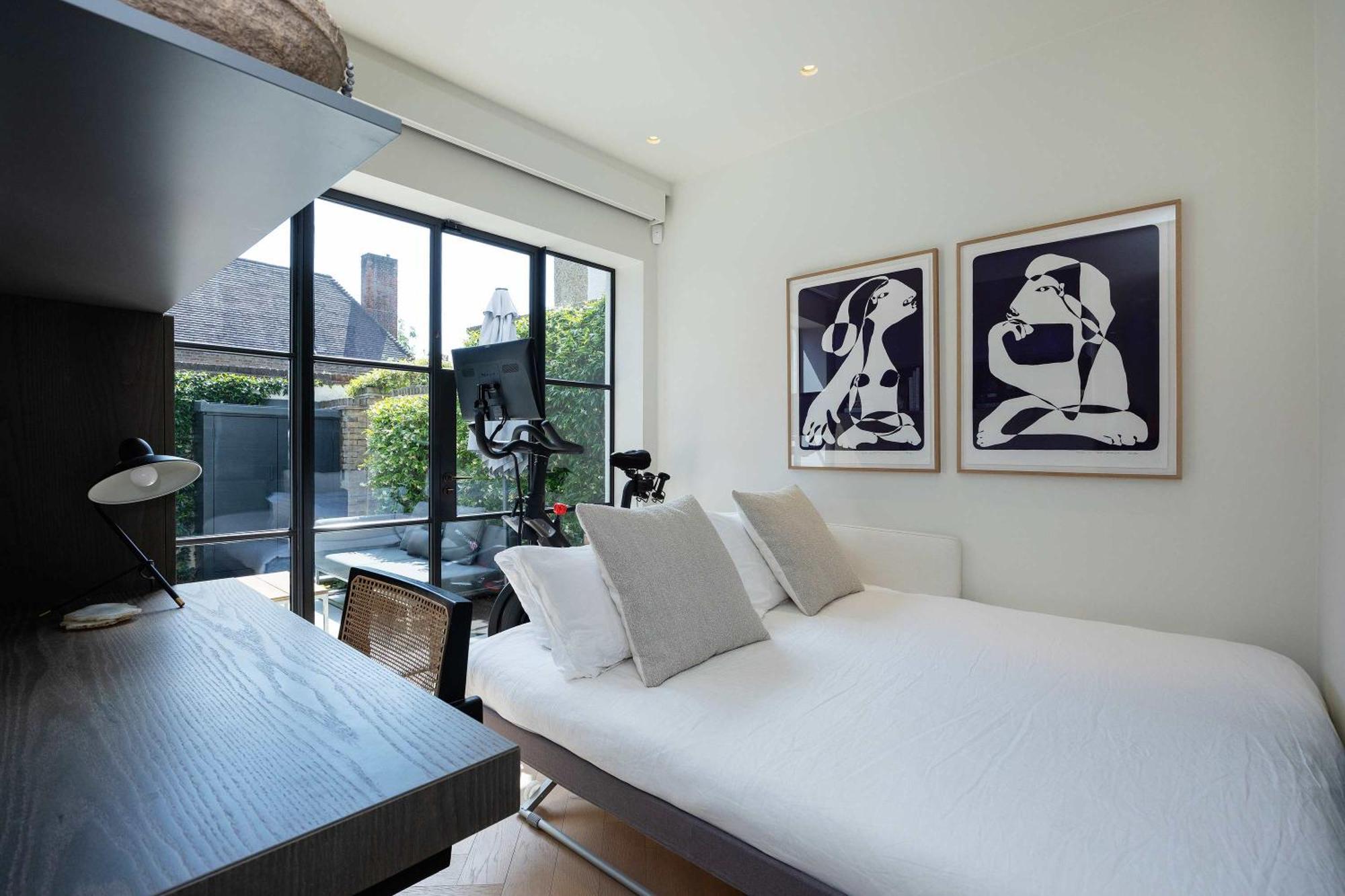 Holiday home Veeve - Courtyard Oasis *