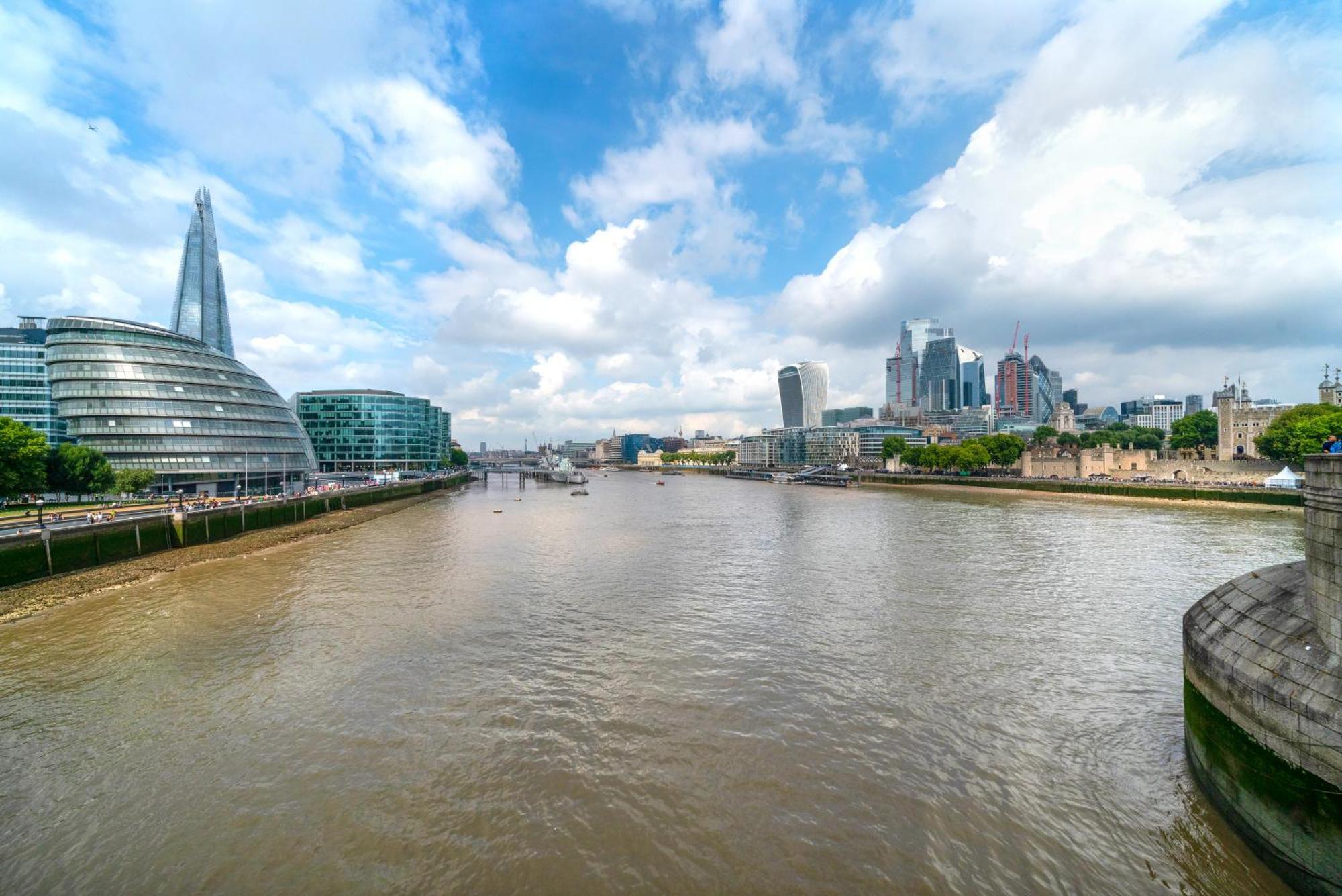 Cosy Two Bed Serviced In Tower Bridge Bridge - Perfect For Long Stay, Business, Leisure And Relocations London