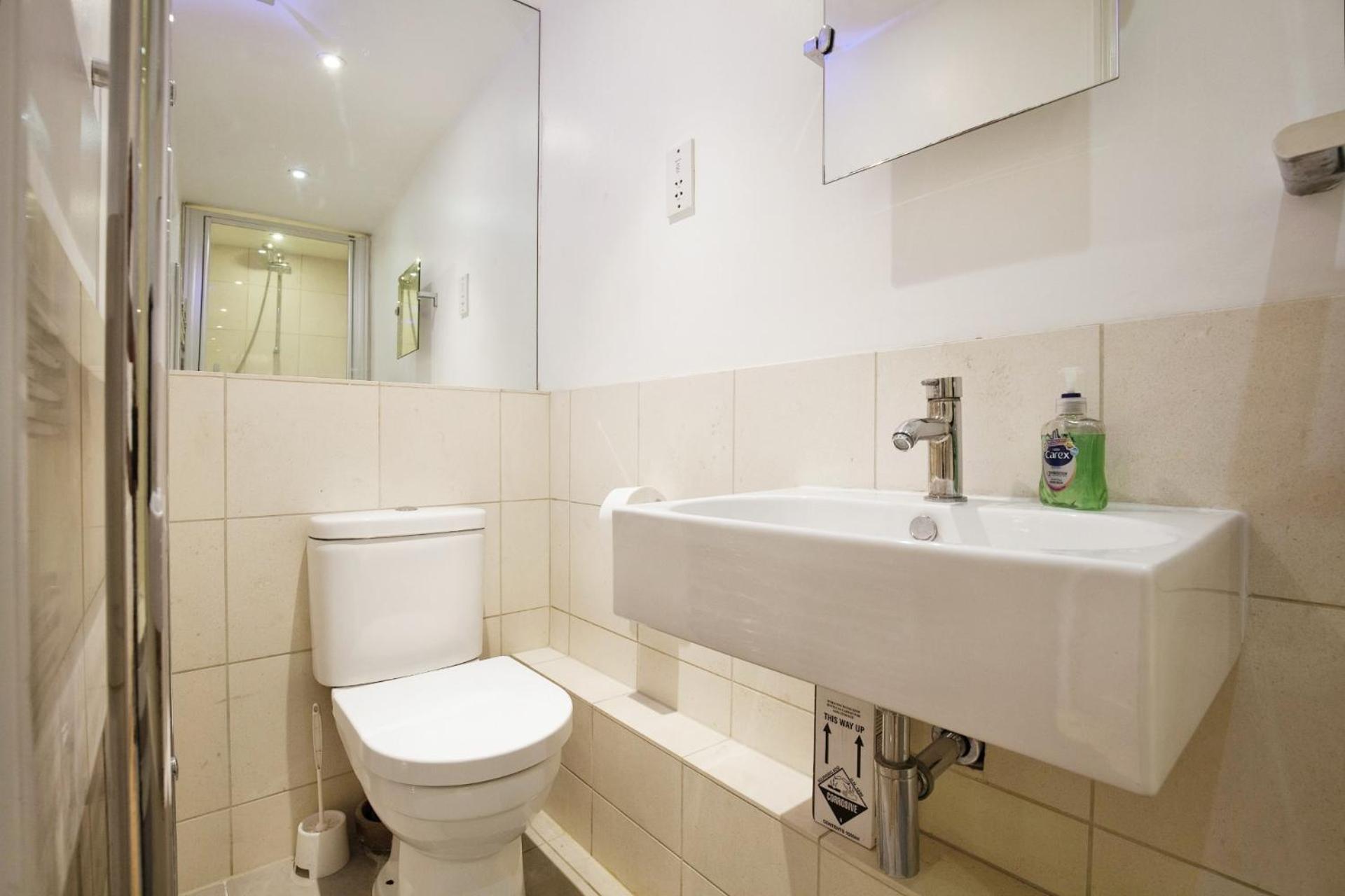 Well Located South Kensington Flat Apartamento