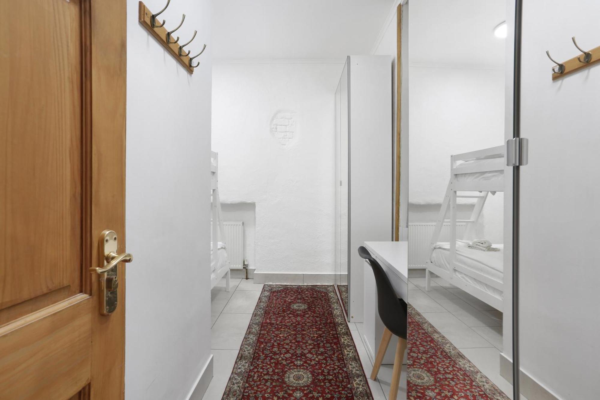 Apartment Spacious 2 Bedroom Flat Near Hyde Park By Beiroom *
