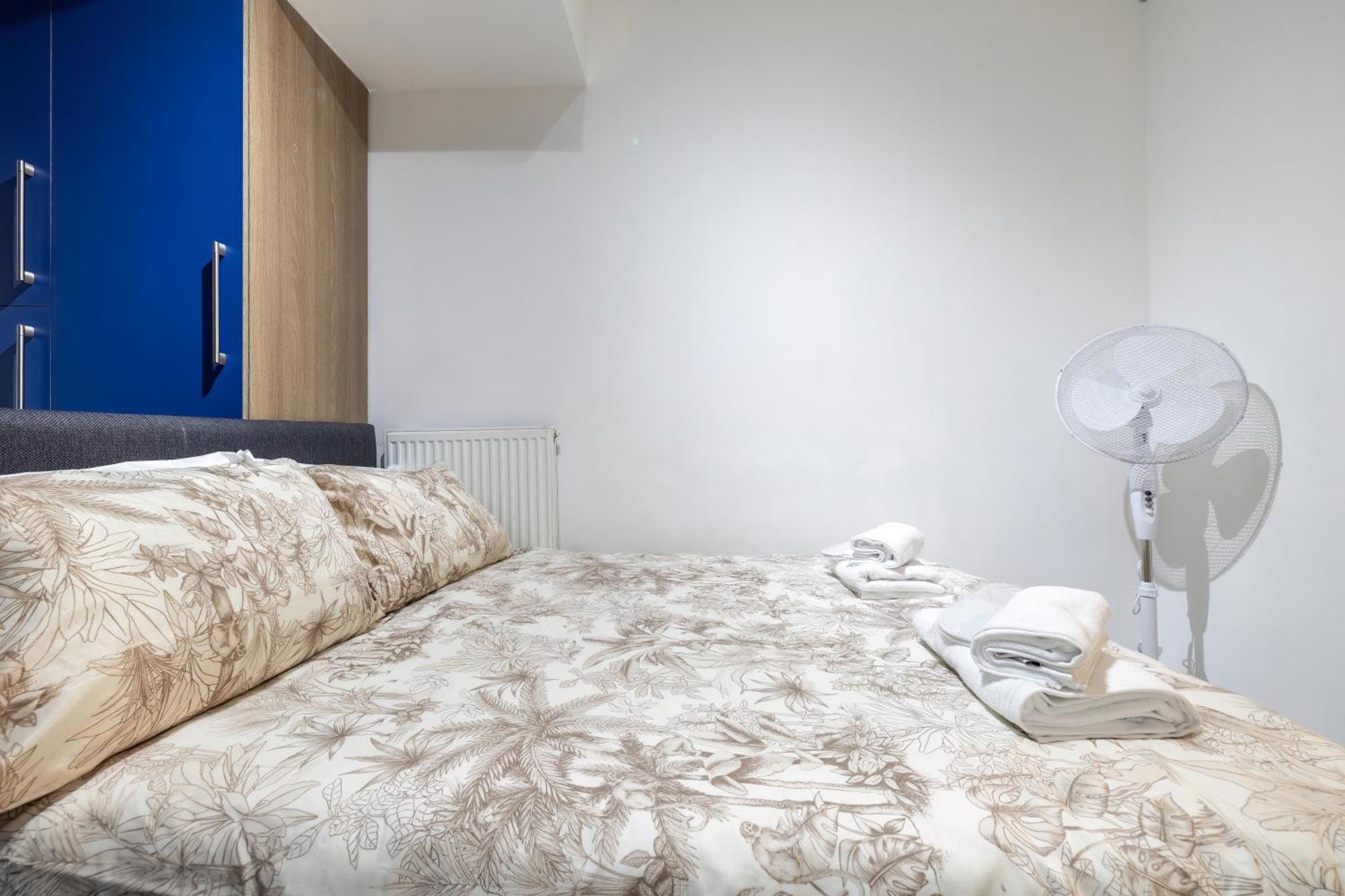 Apartment Quiet Location In London, Close To Paddington, Regent Park, Lord's Cricket, Late Check-in London