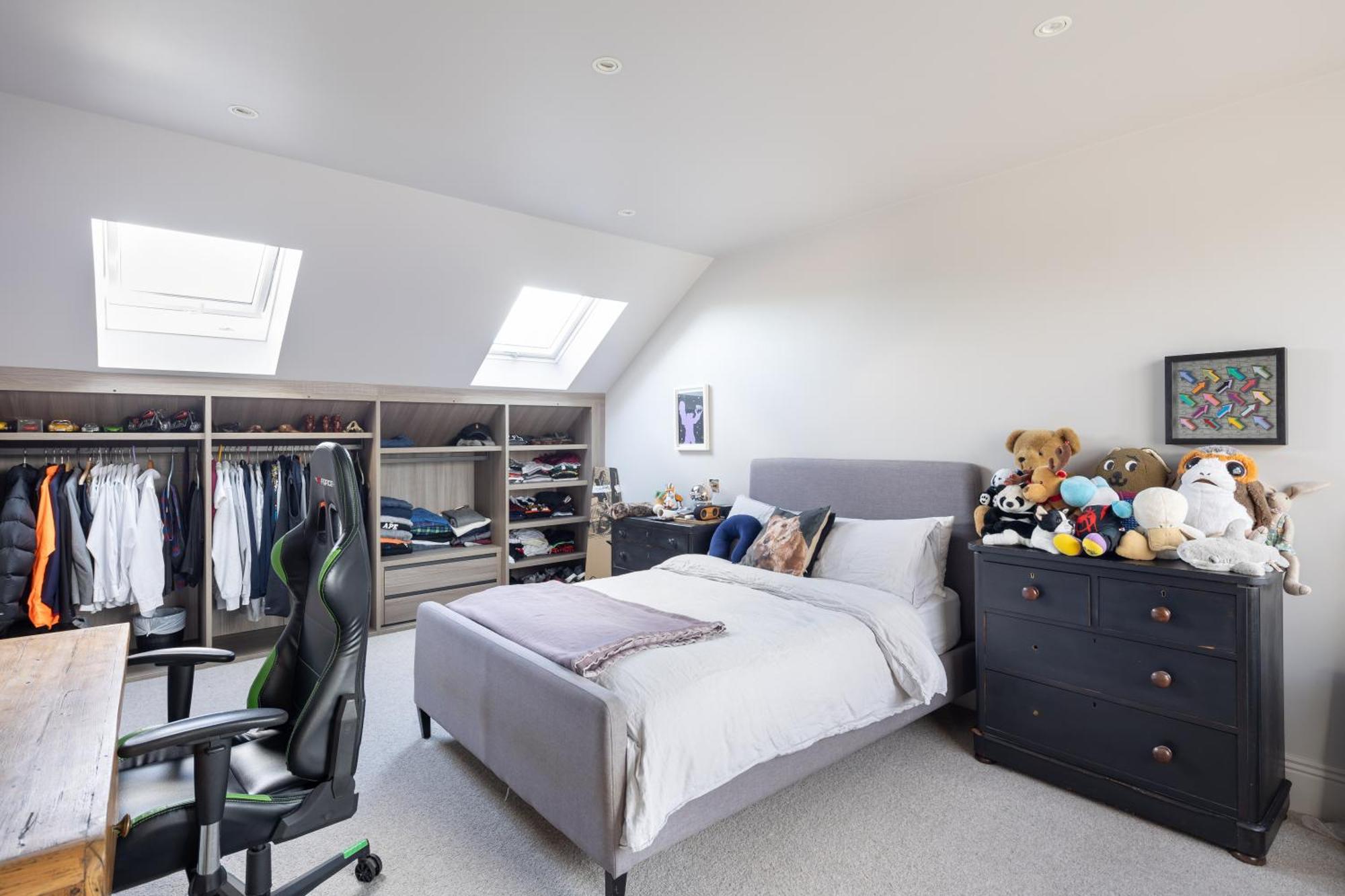 Veeve - An Airy Abode Holiday home