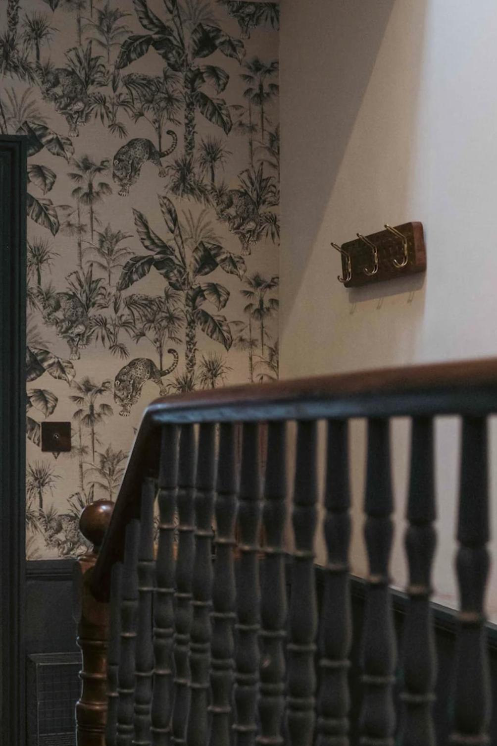 Alba's Den - A Creative Sanctuary In Nw10 Apartment *