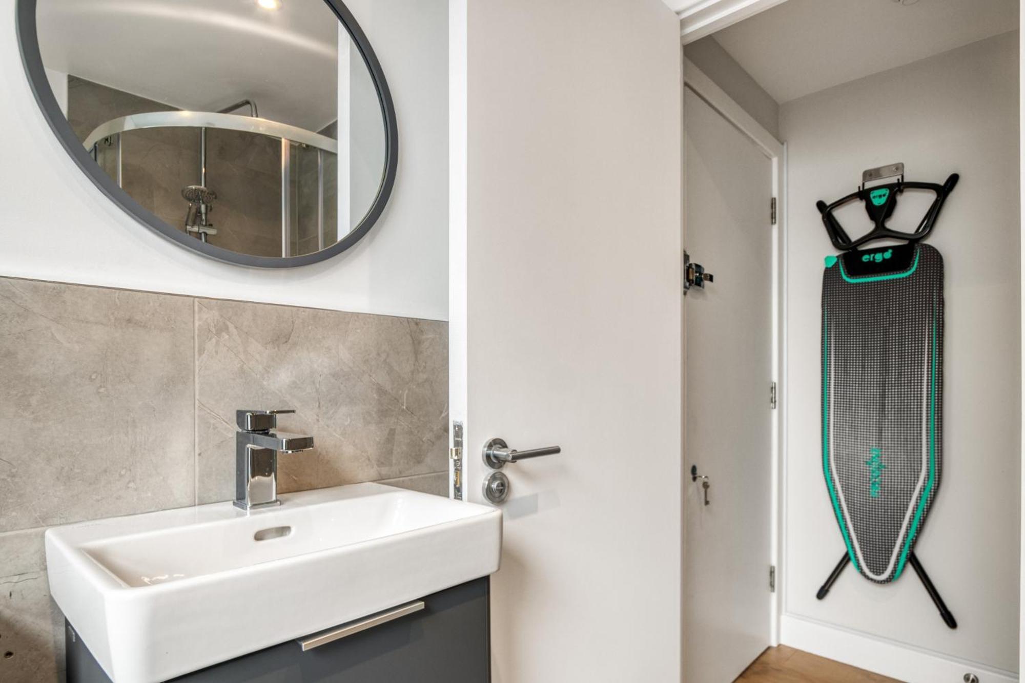 Zone 2 Apartment London