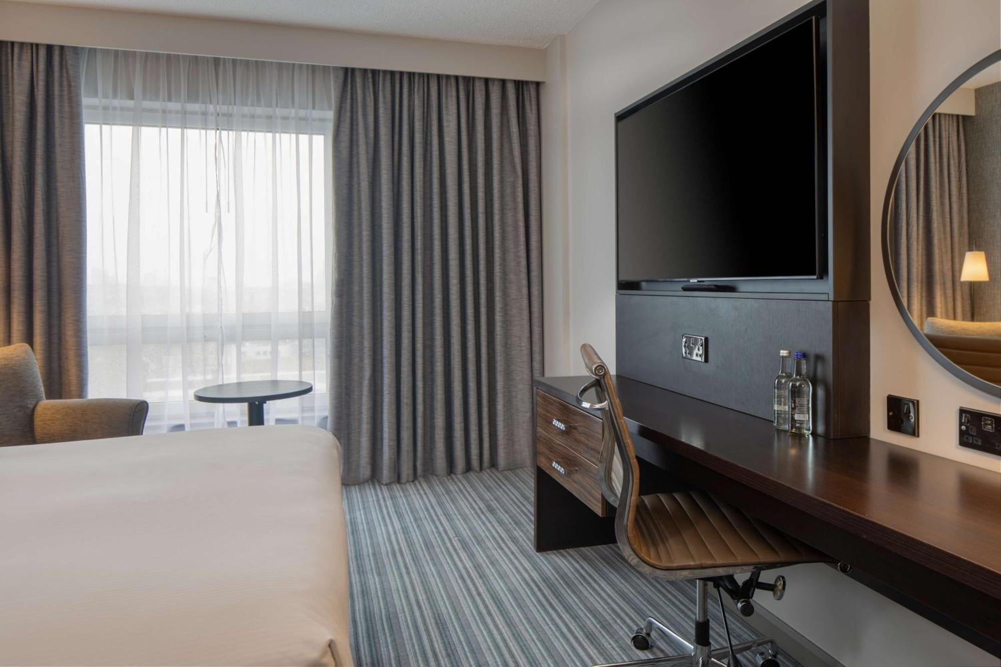 Doubletree By Hilton Chelsea 4*