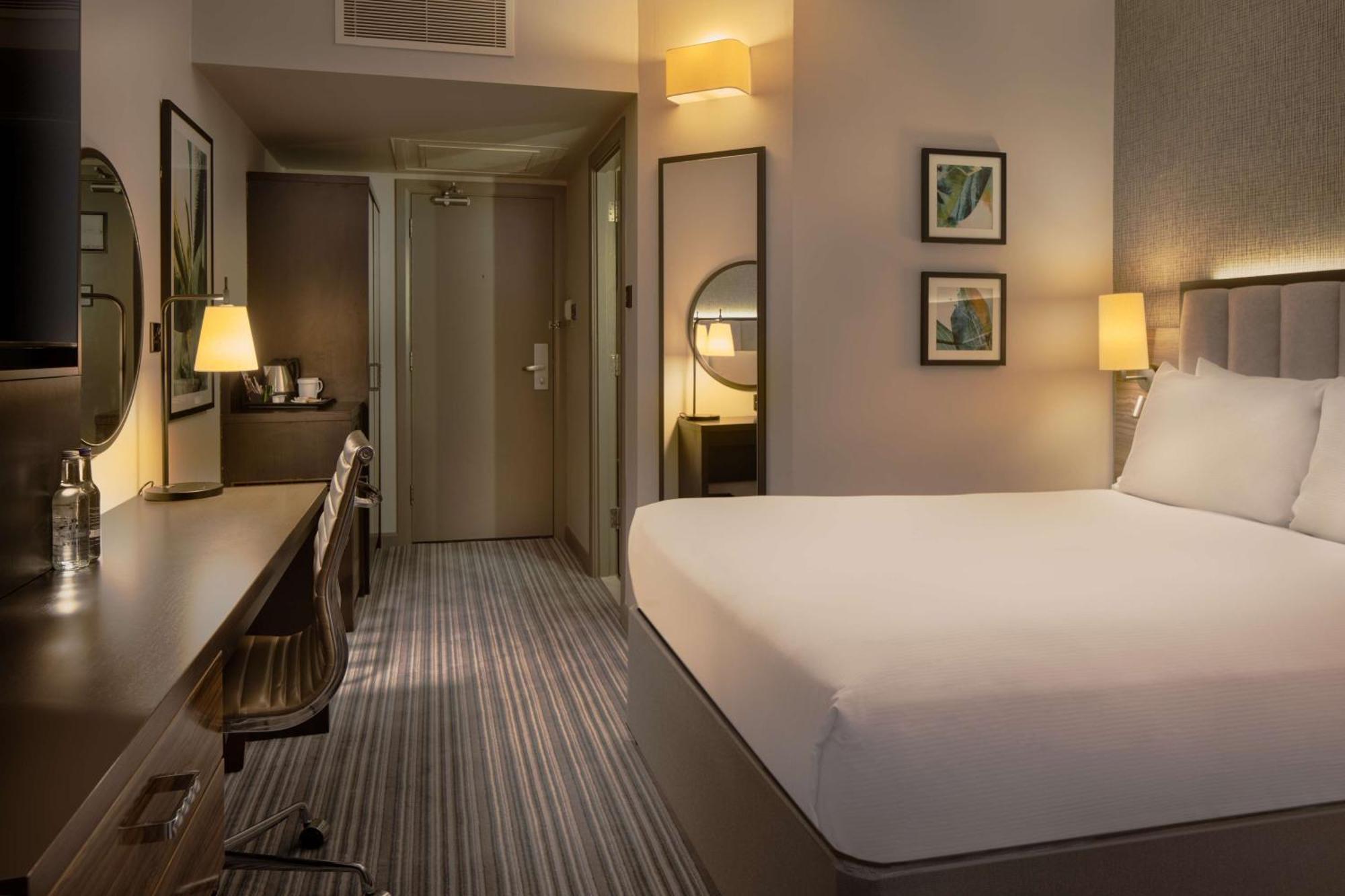 Doubletree By Hilton Chelsea