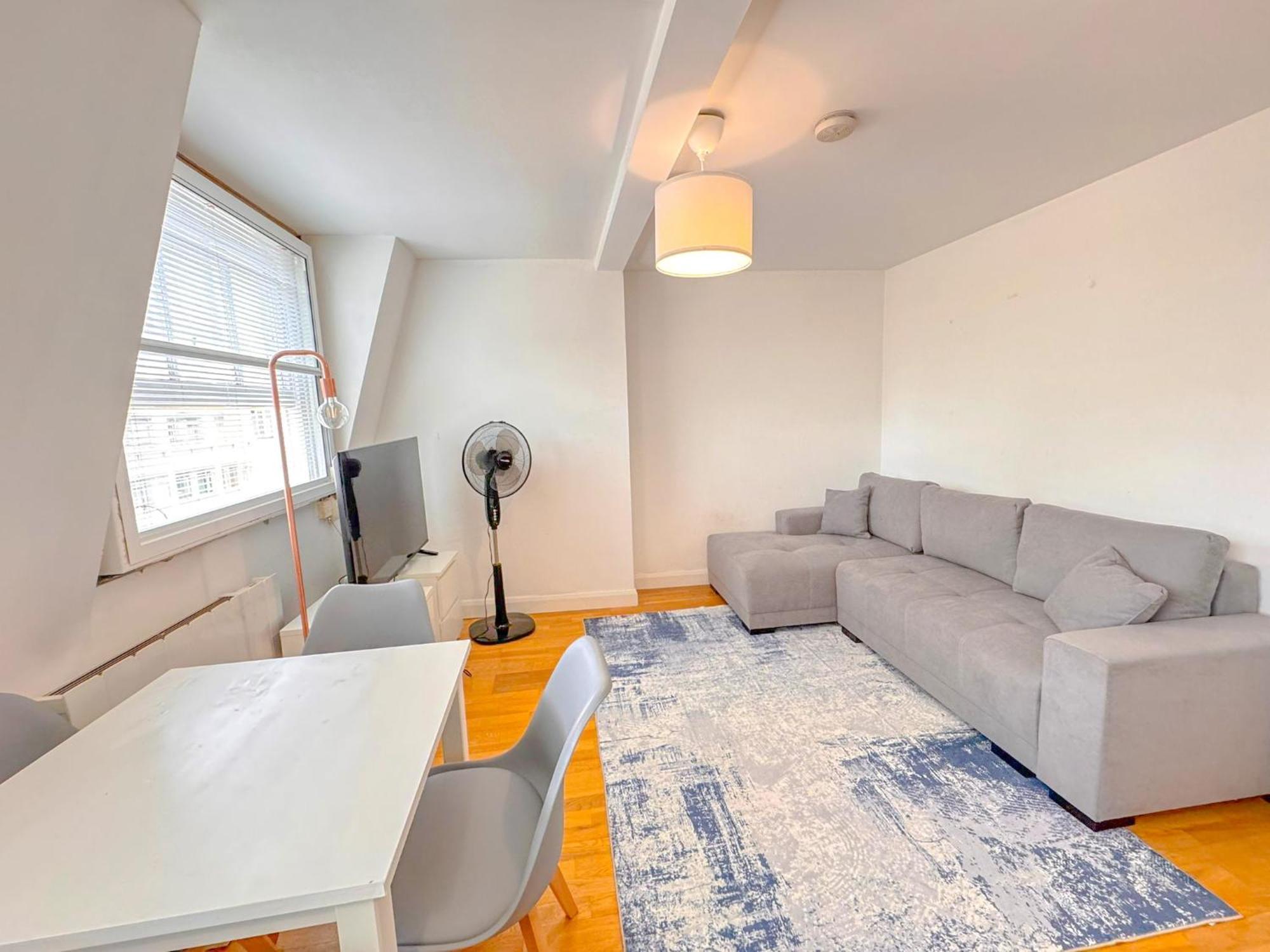 Apartment Gower Street Residences