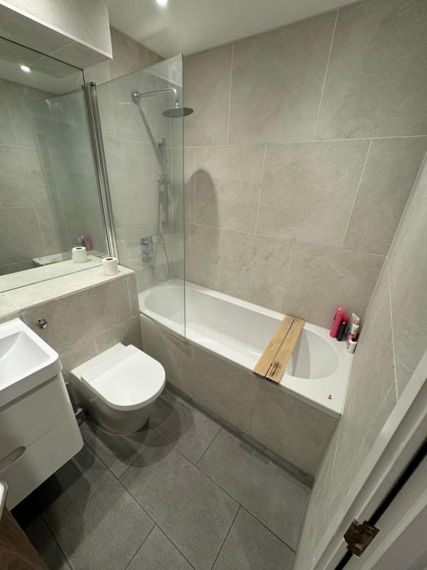 Modern And Cozy Two Bed In Clapham 5 Appartement Londen