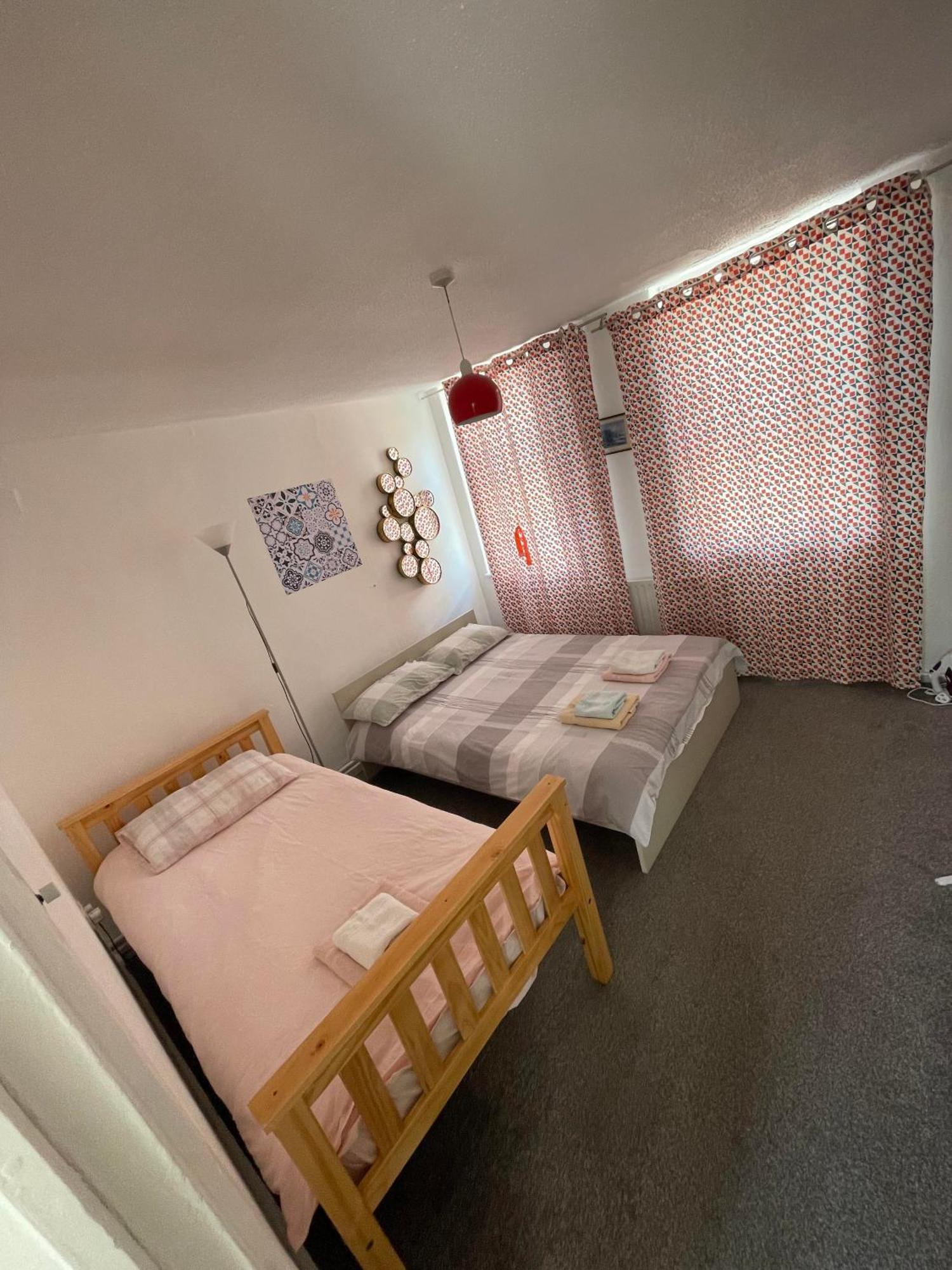2 Bedrooms Near St Pancras King's Cross Station, London