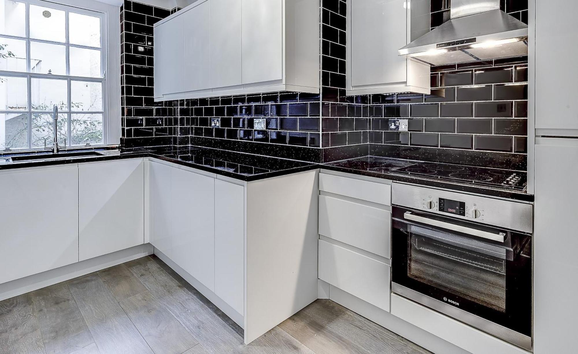 Centrally Located Budget 3mins To Tube London