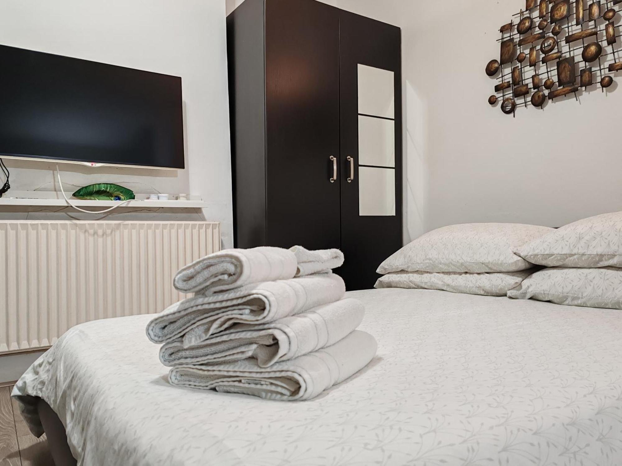 Apartment Kilburn High Road