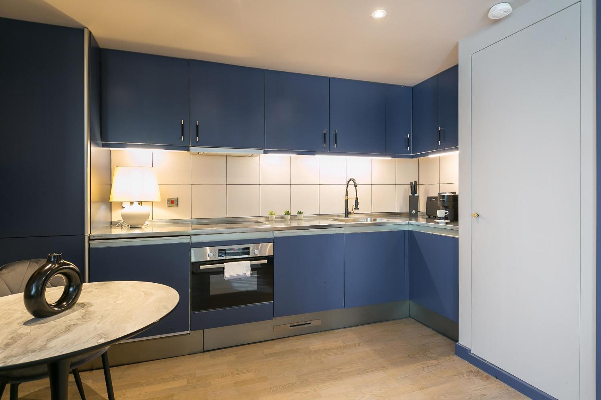 Deluxe One Bedroom Near Holborn * London
