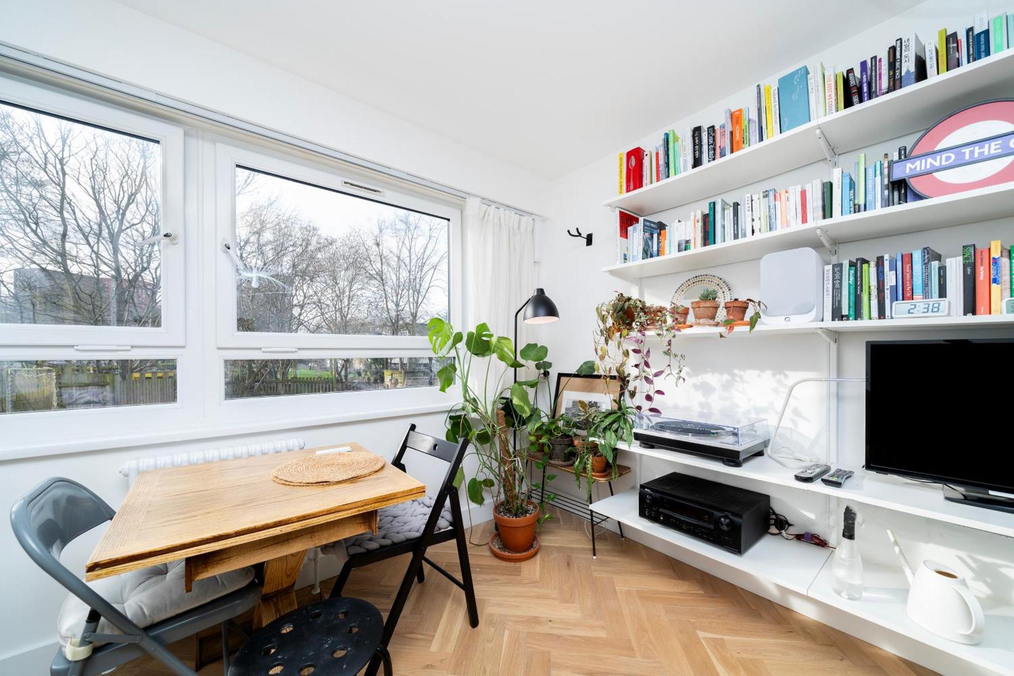 Cozy Double Bedroom At Earlsferry Way Shared Flat * Londres