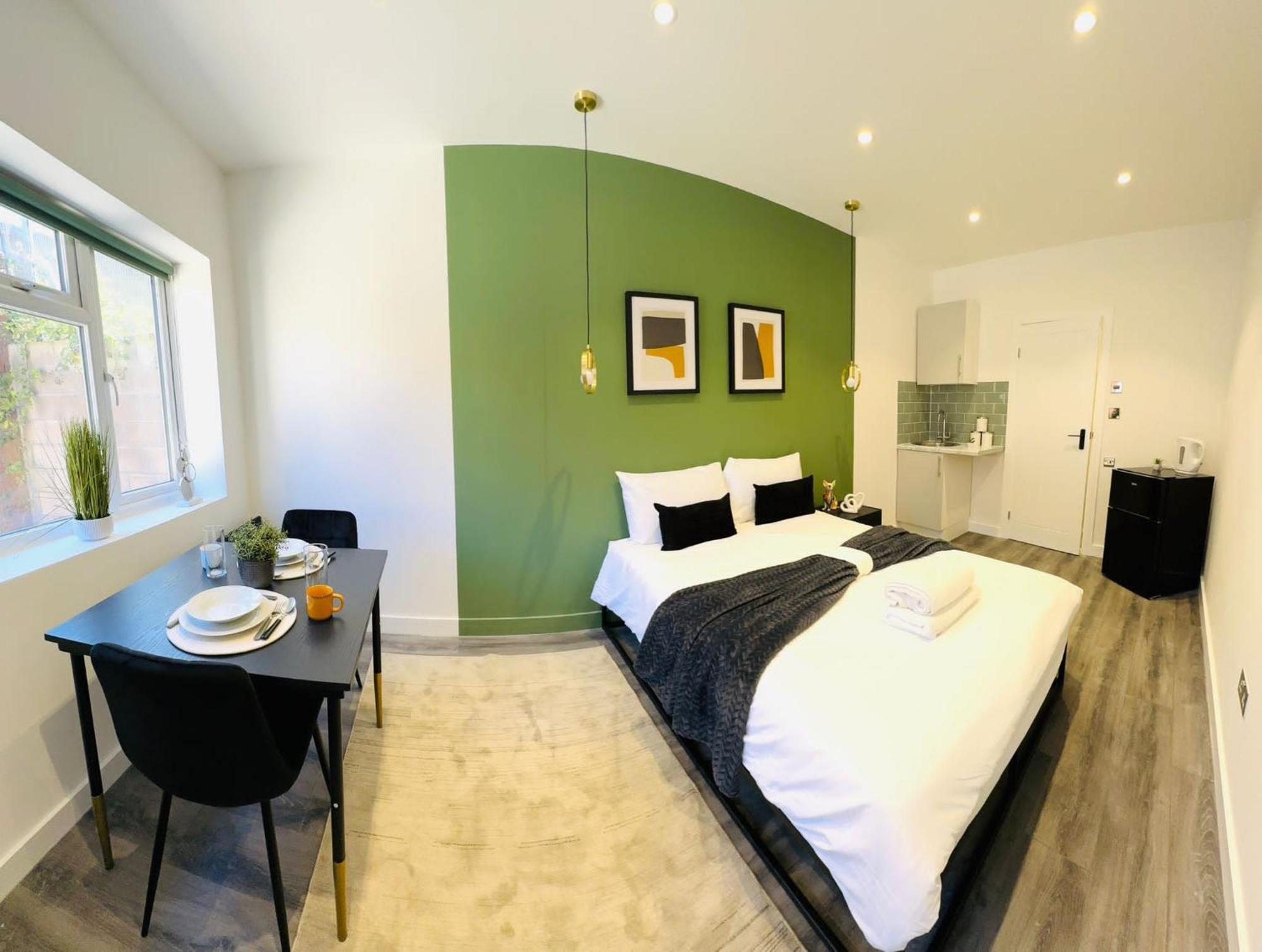 Luxury Flats, Ideal For Tourists *