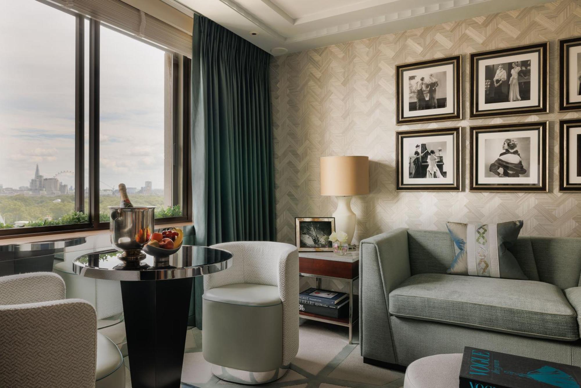 Hotel Four Seasons At Park Lane Londen