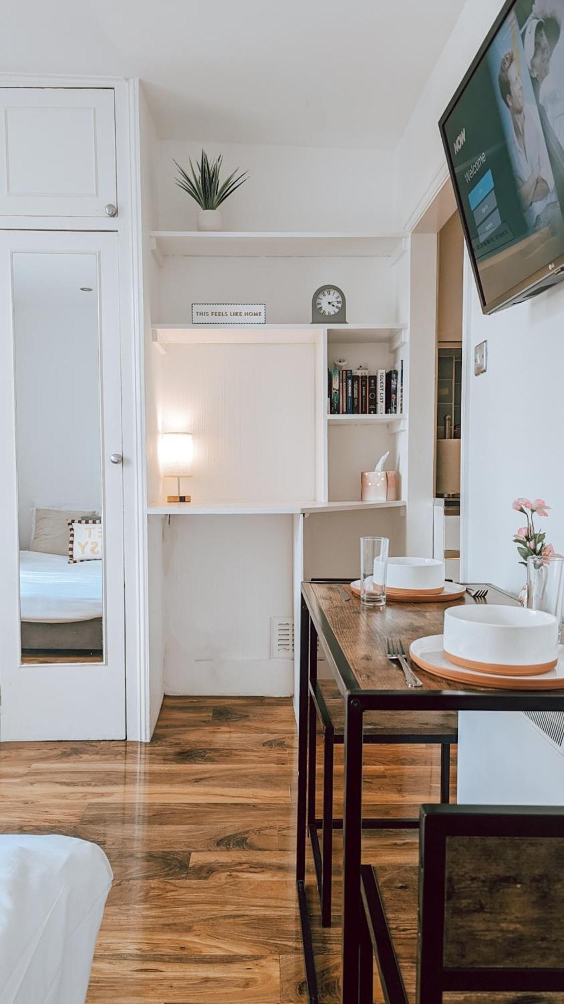 The Gloucester Studio In Paddington London