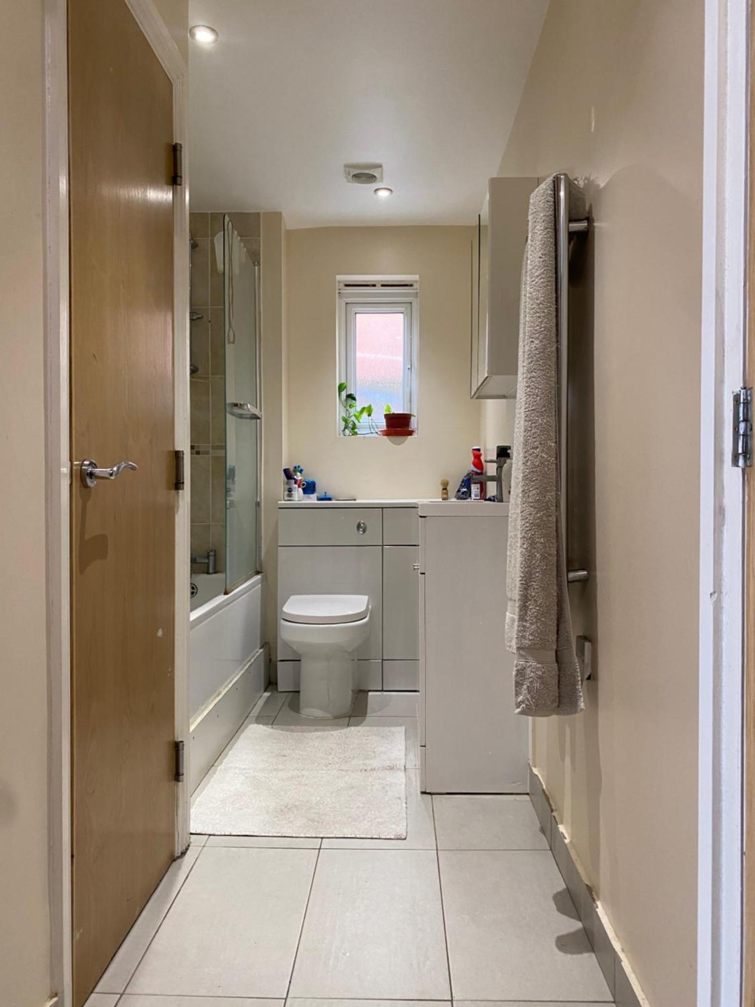 Apartment Flat 1 Emmanuel Court *