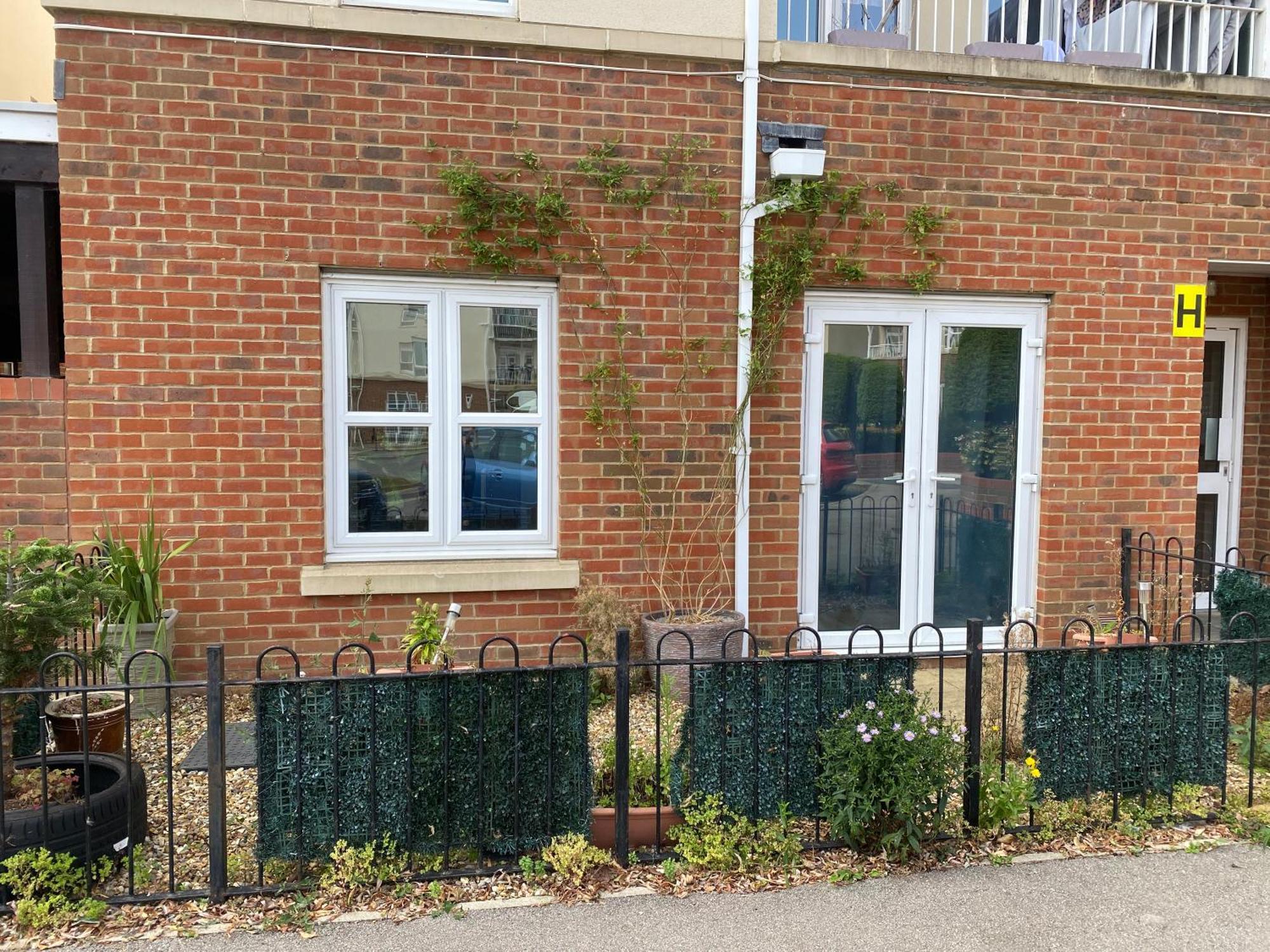 Flat 1 Emmanuel Court Apartment